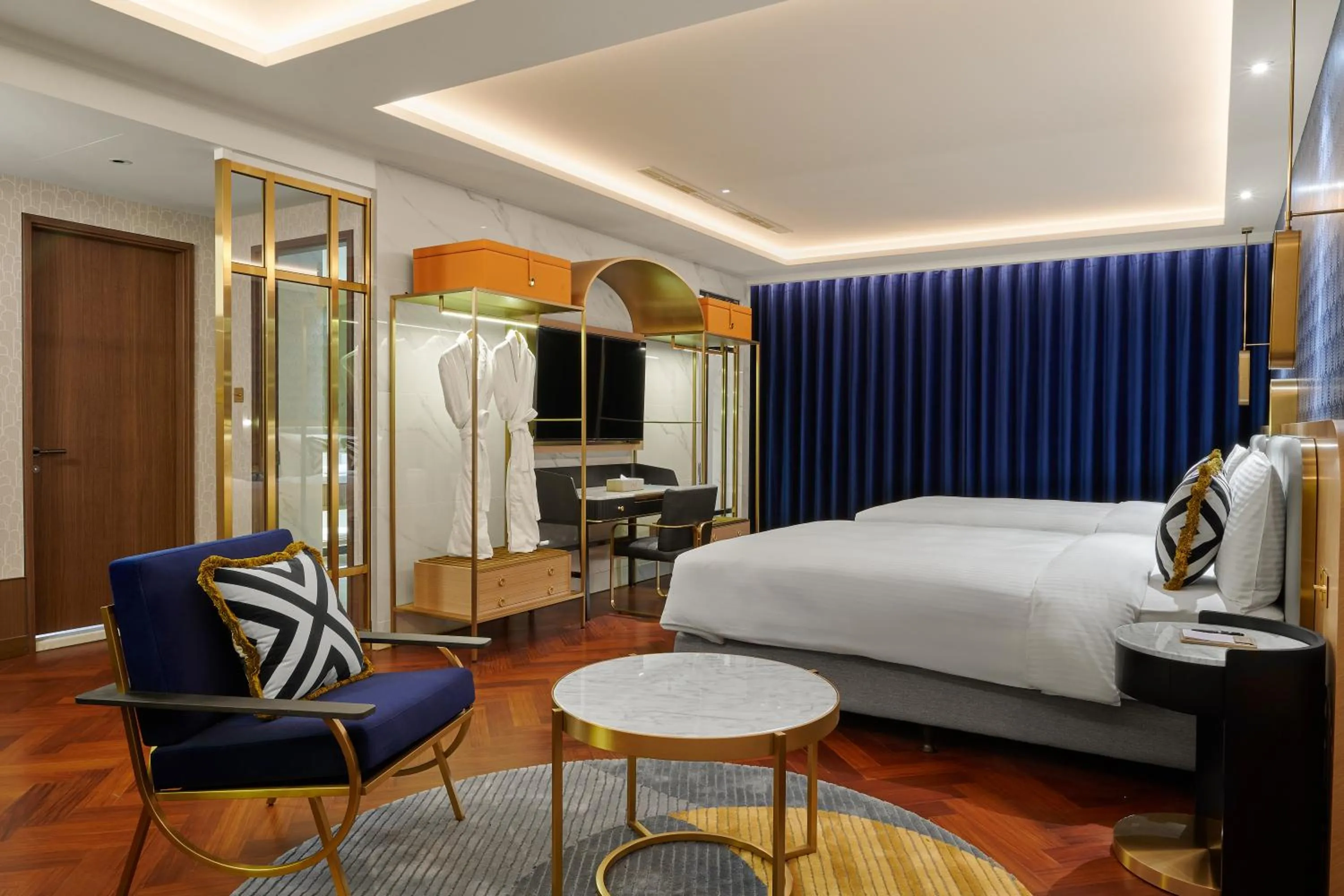 Photo of the whole room, Bed in OKU Hotel