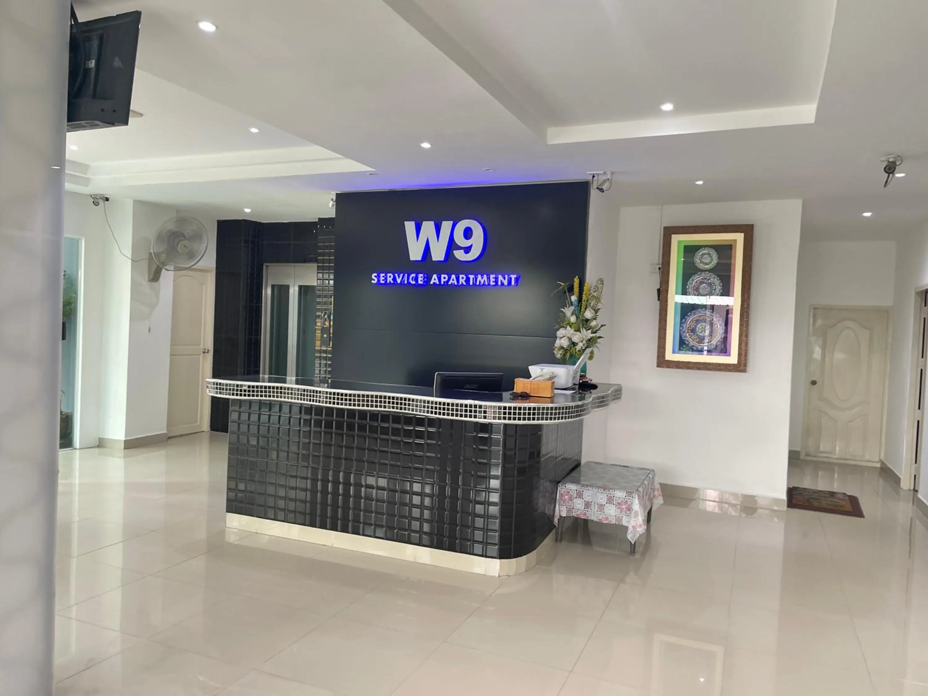 Lobby or reception in W-9 Hotel