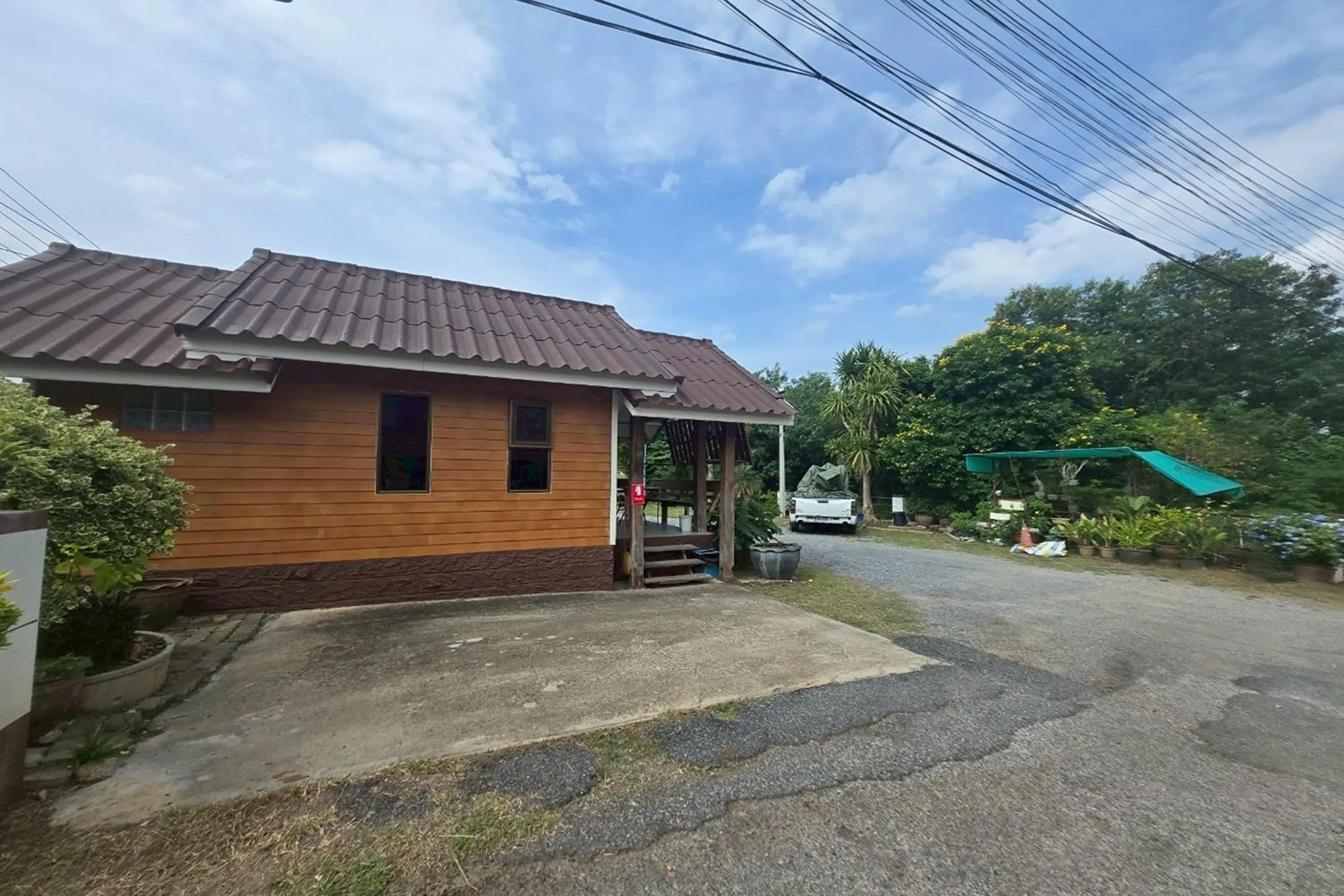 Property building in Phaiboon Hotel & Resort