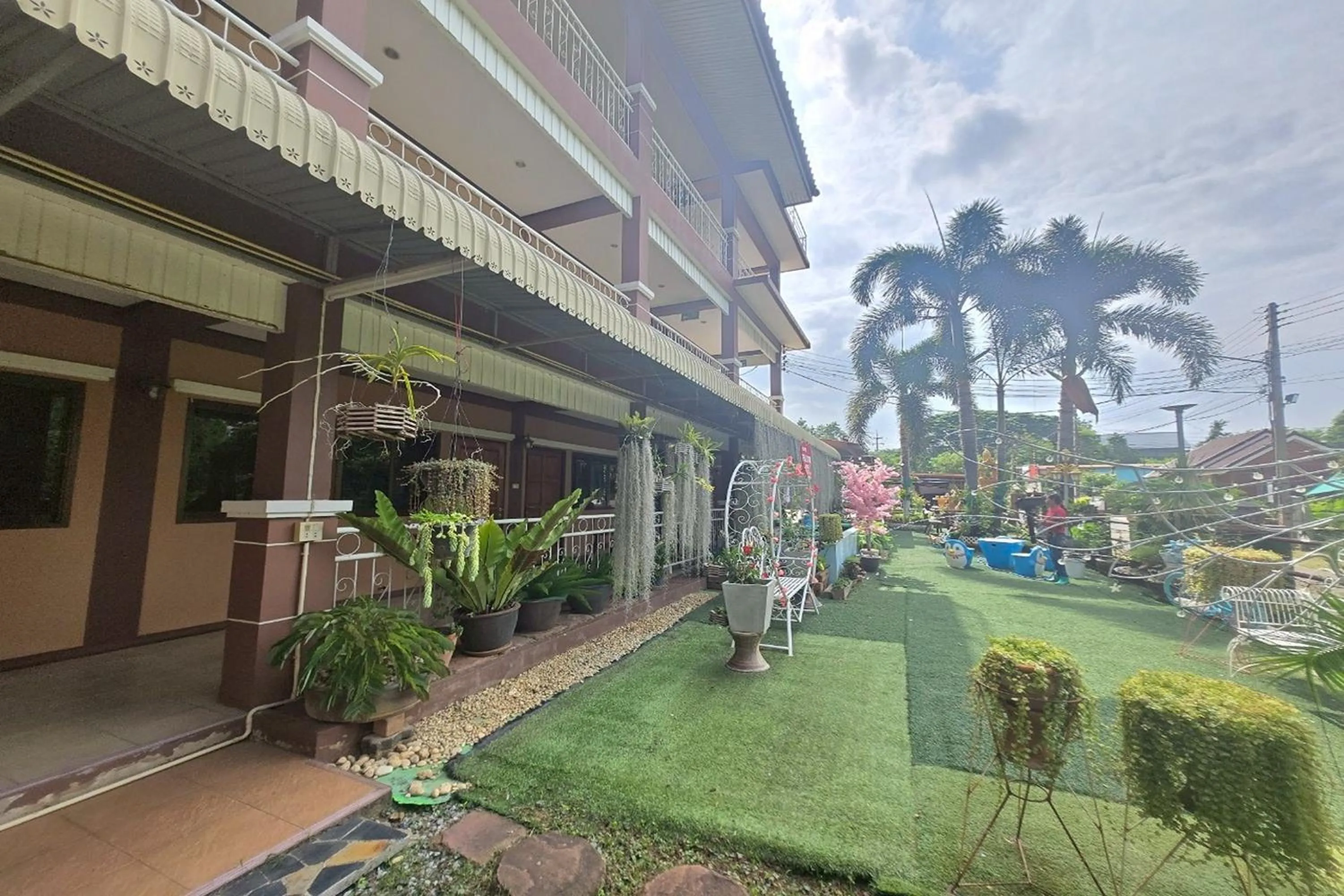 Property building in Phaiboon Hotel & Resort