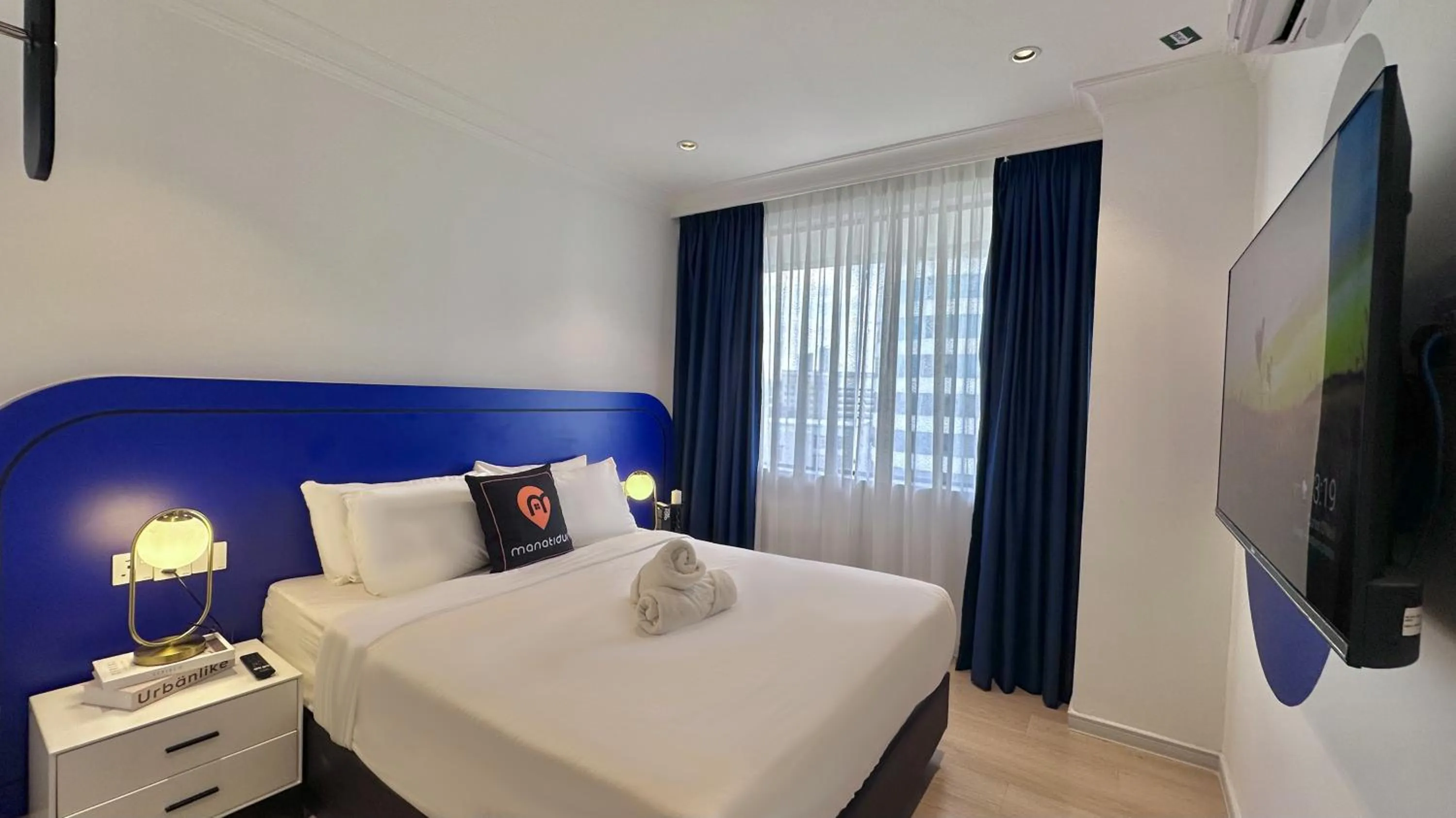 Standard Queen Room - single occupancy in Ukiyo Hotel by TY