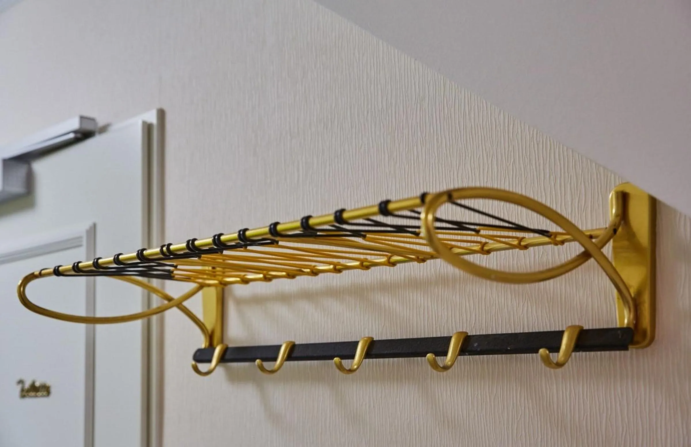 Decorative detail in Bernstein Hotel "50`s Seaside Motel"