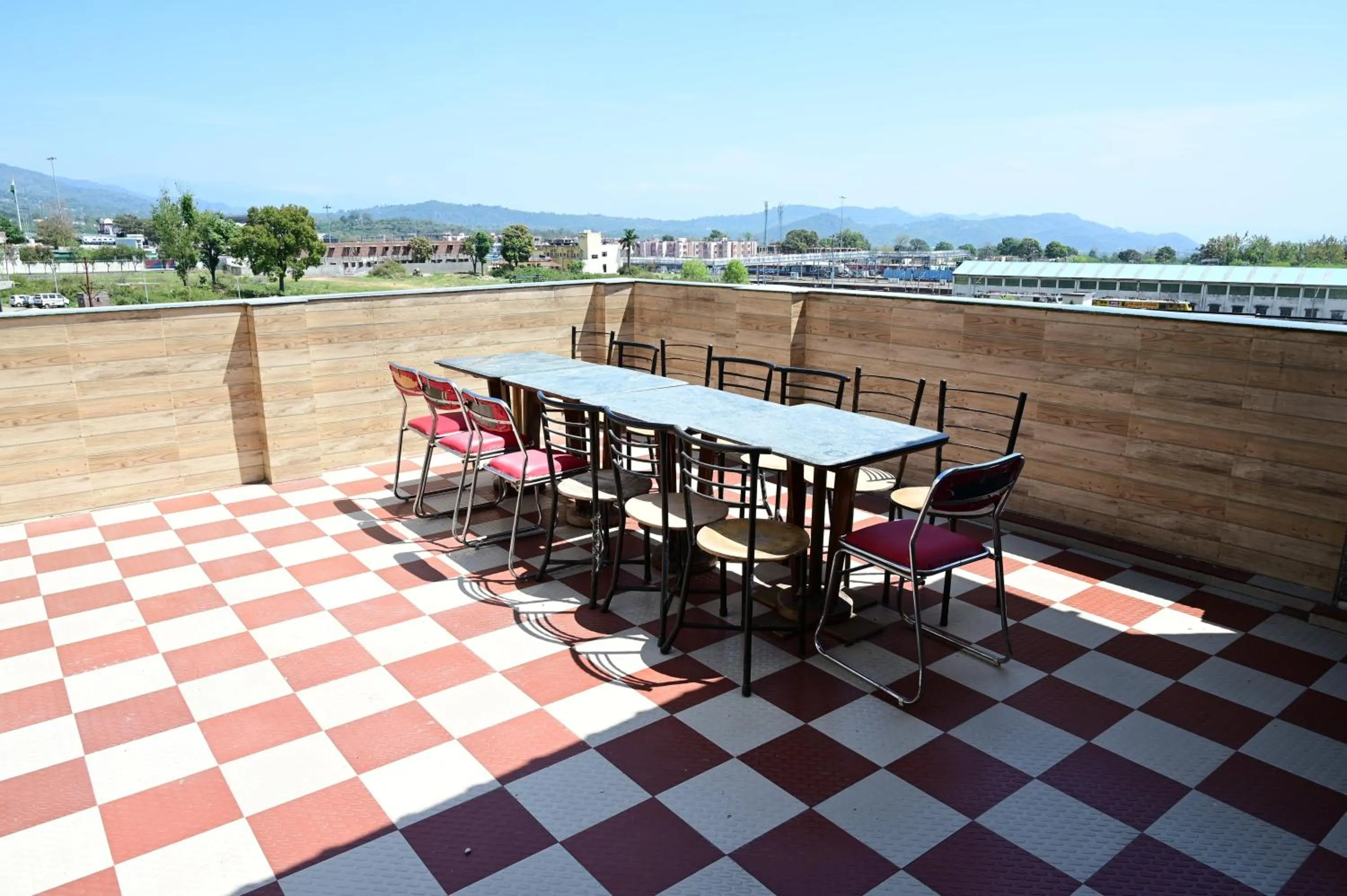 Mountain view in Hotel Vijay International