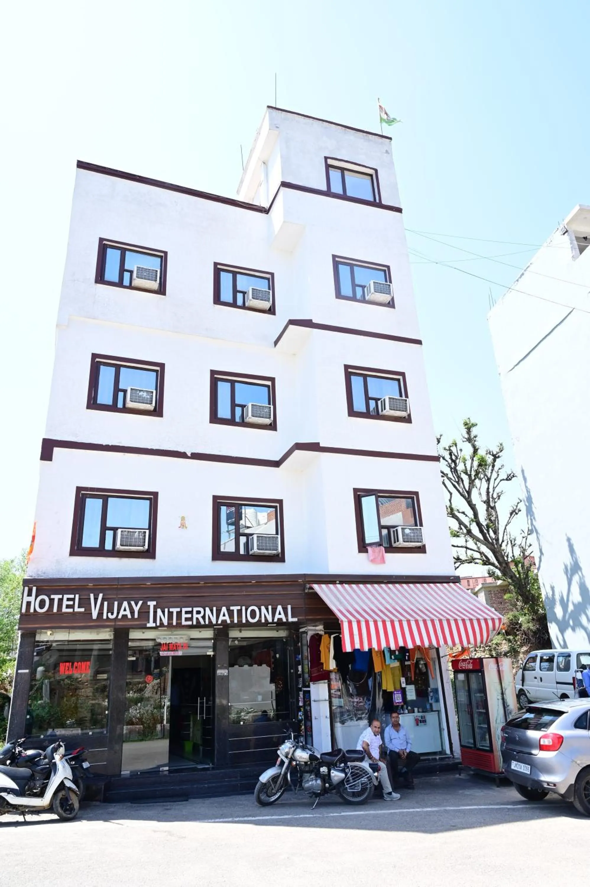 Hotel Vijay International