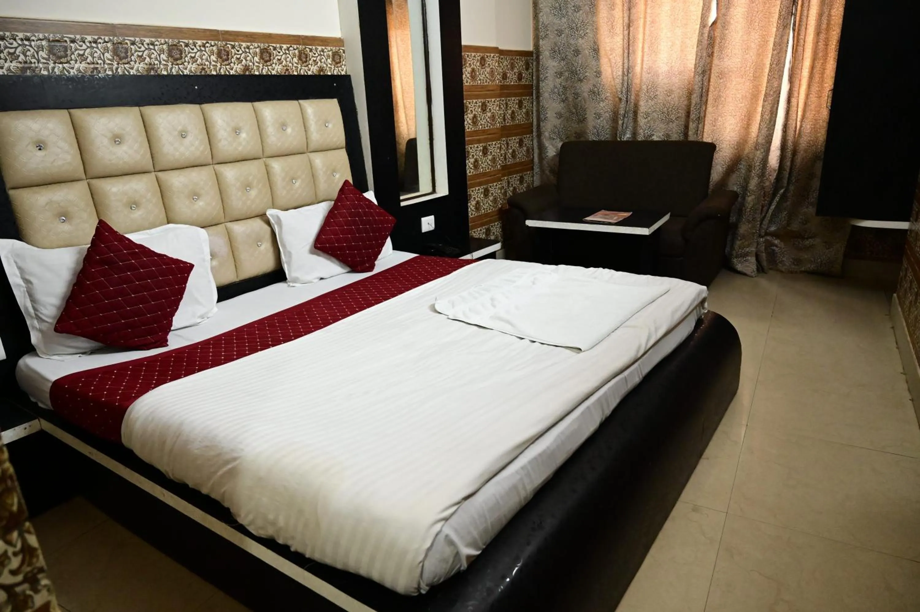 Hotel Vijay International