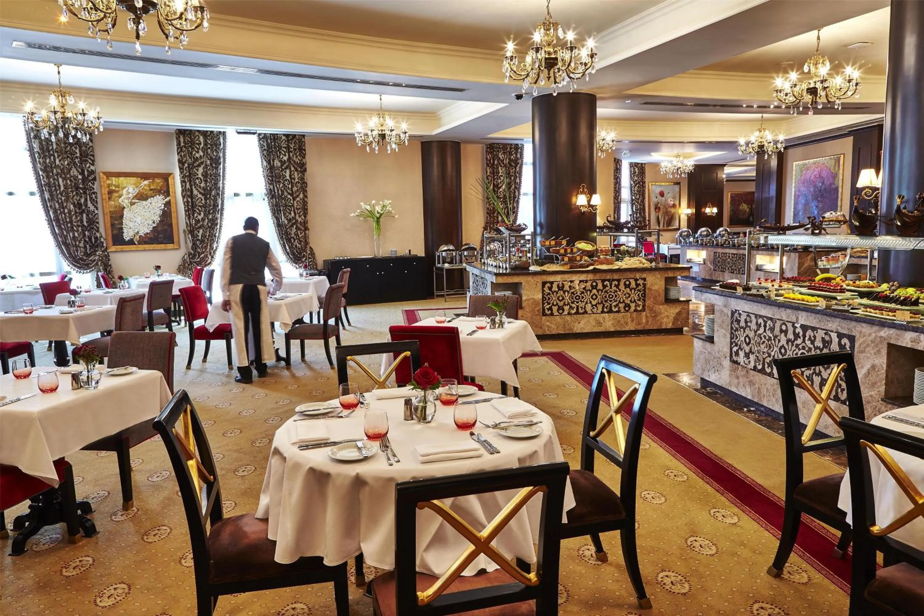 Breakfast in Royal Maxim Palace Kempinski Cairo