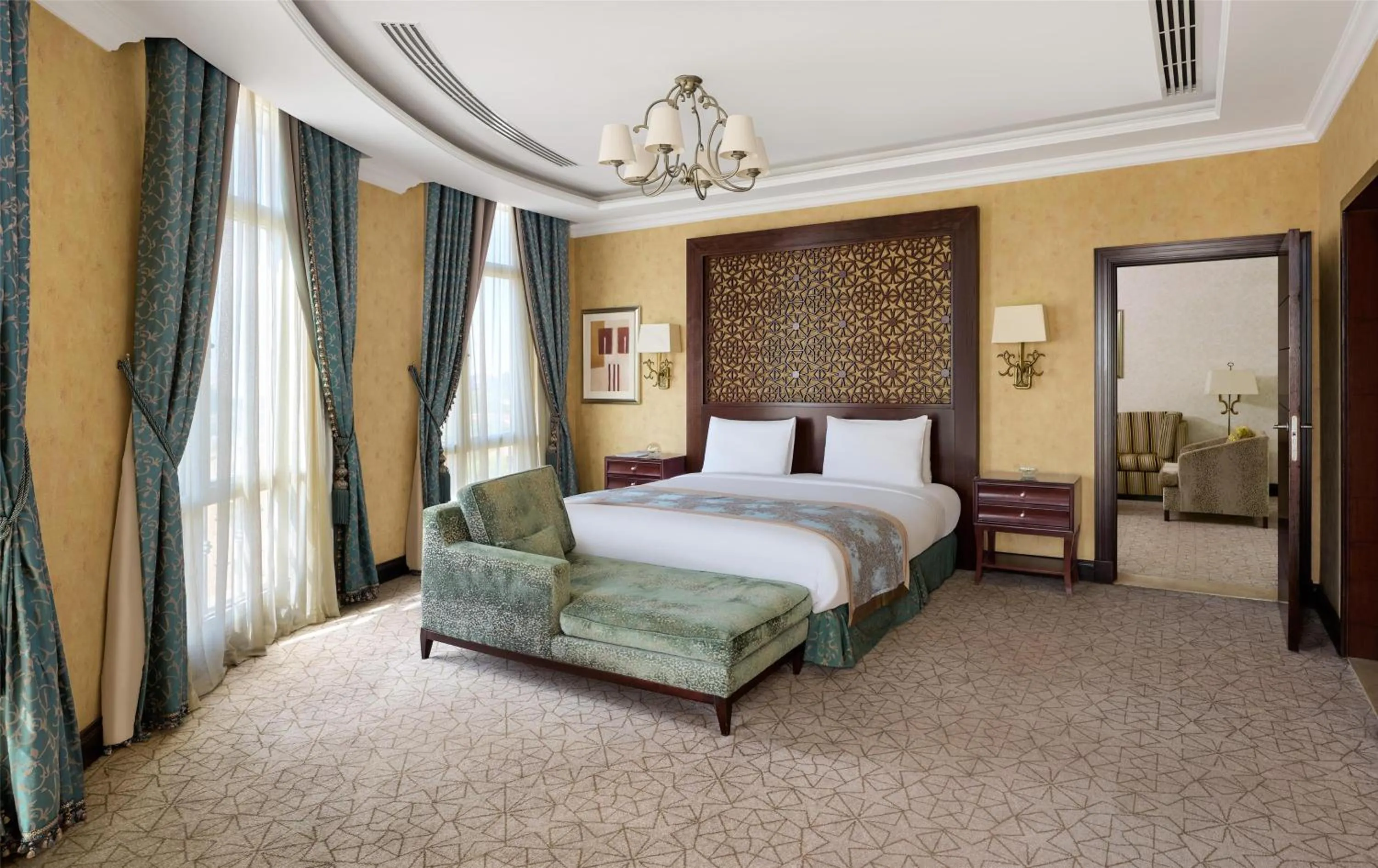 Photo of the whole room, Bed in Royal Maxim Palace Kempinski Cairo