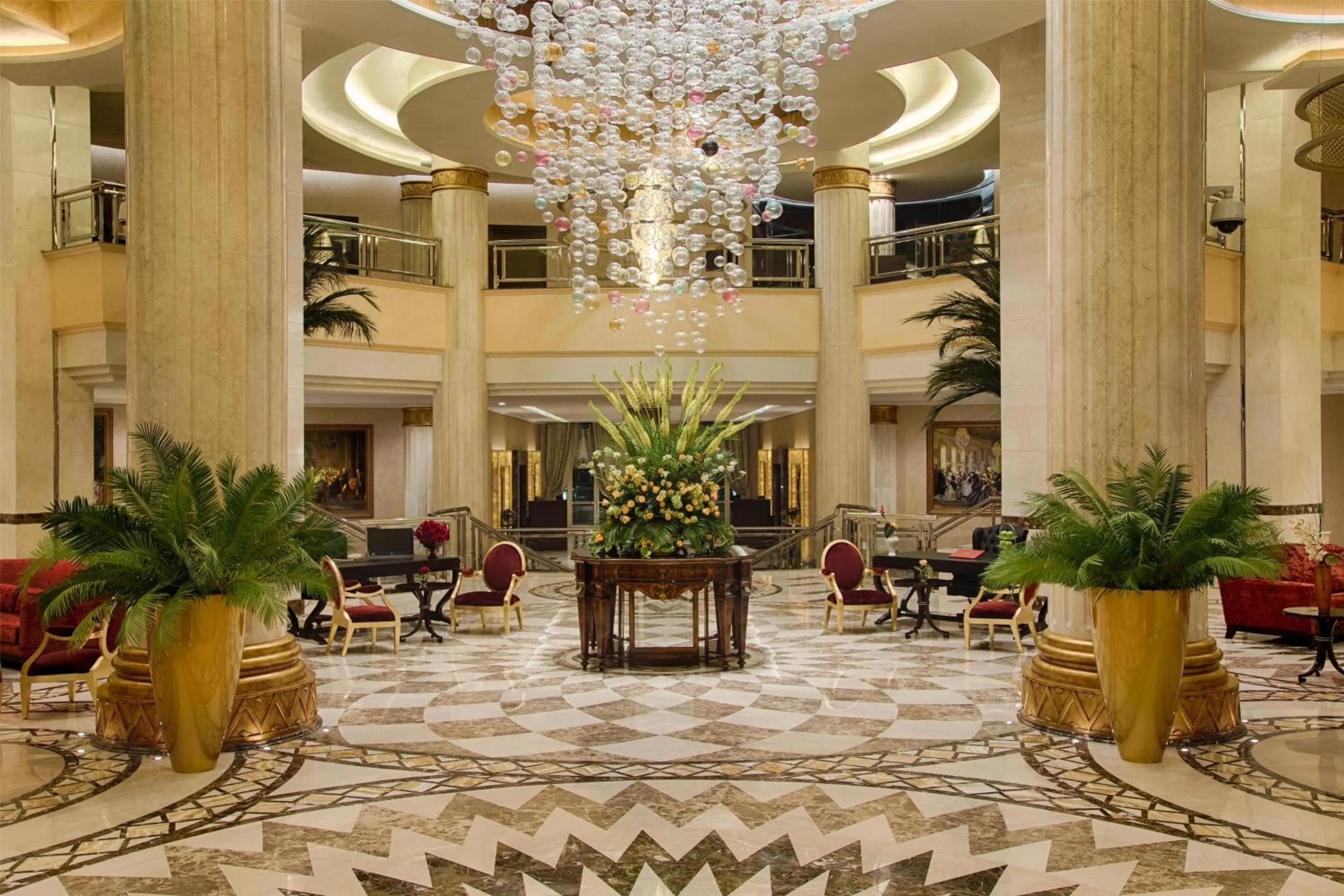 Lobby or reception in Royal Maxim Palace Kempinski Cairo