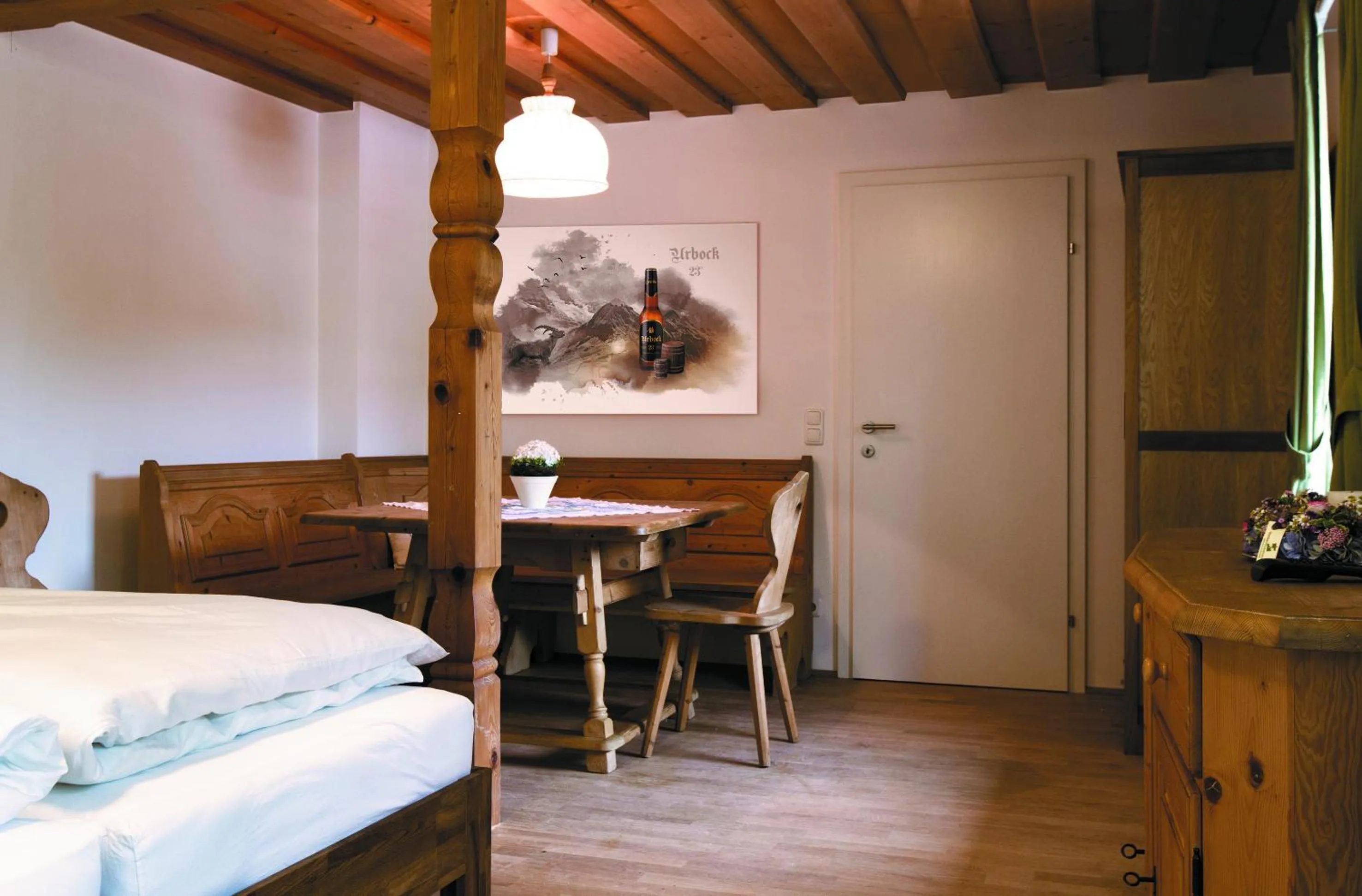 Photo of the whole room, Bed in Bierhotel Ranklleiten Almtal