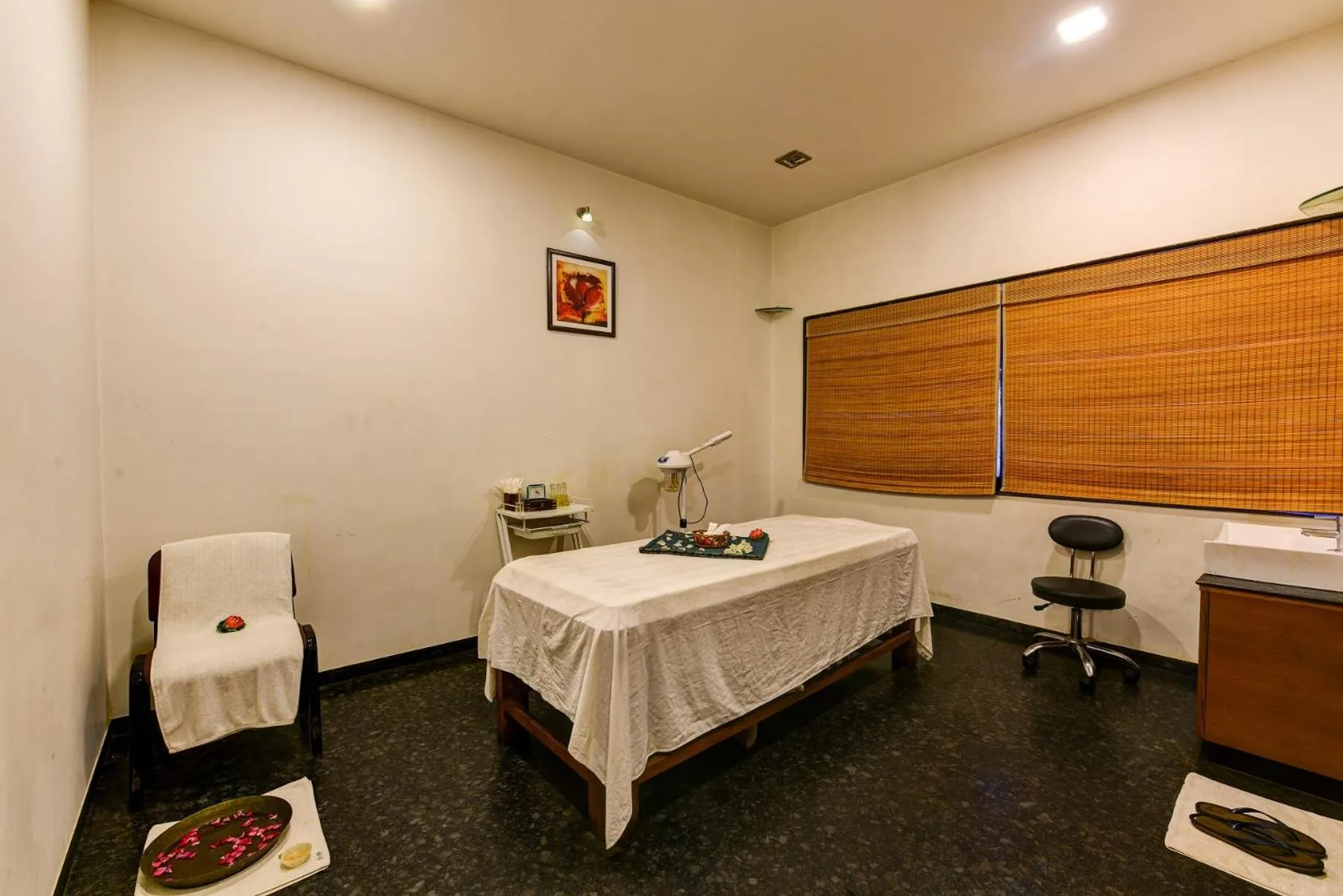 Massage in Regenta Resort Soma Vine Village Nashik