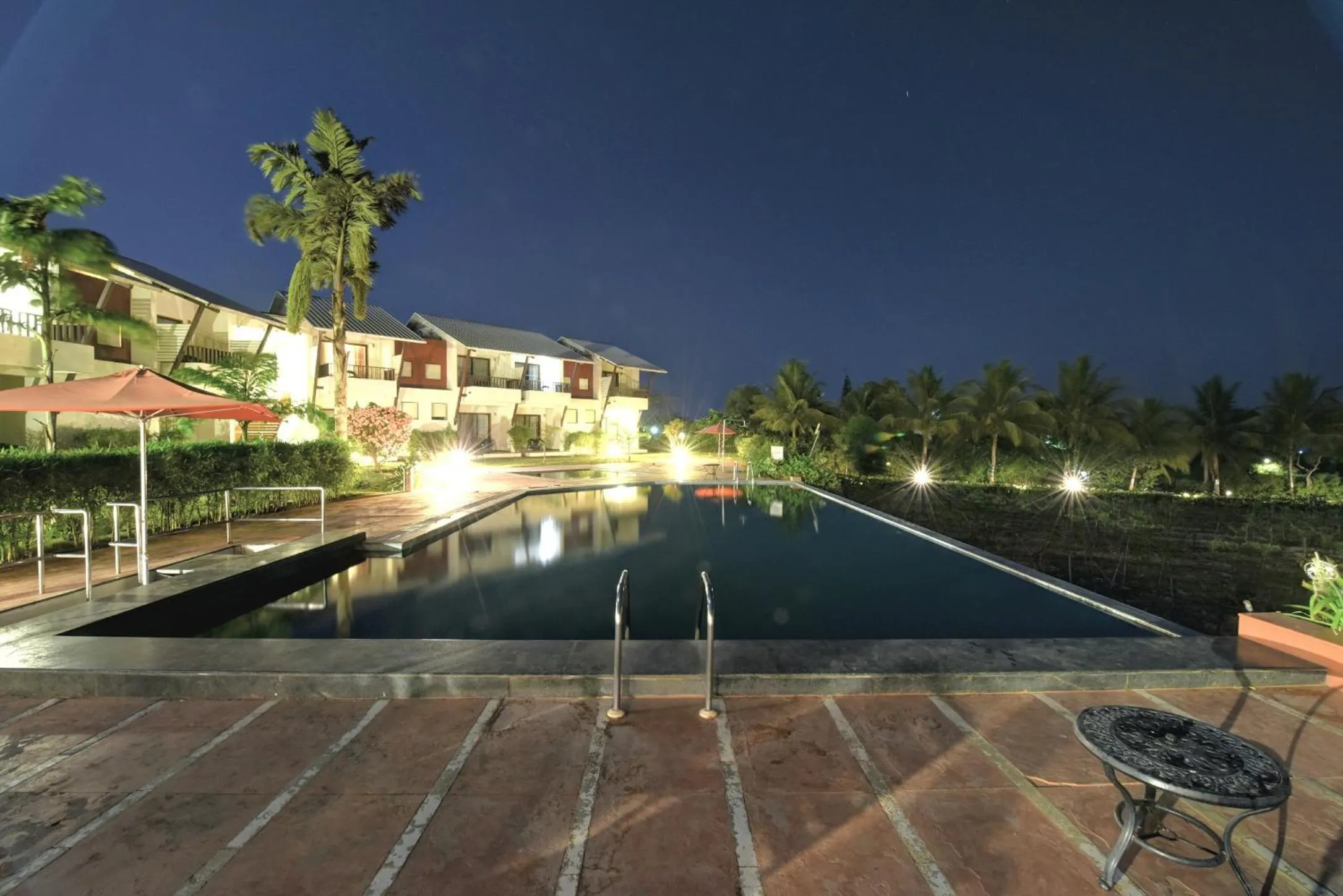 Swimming pool in Regenta Resort Soma Vine Village Nashik