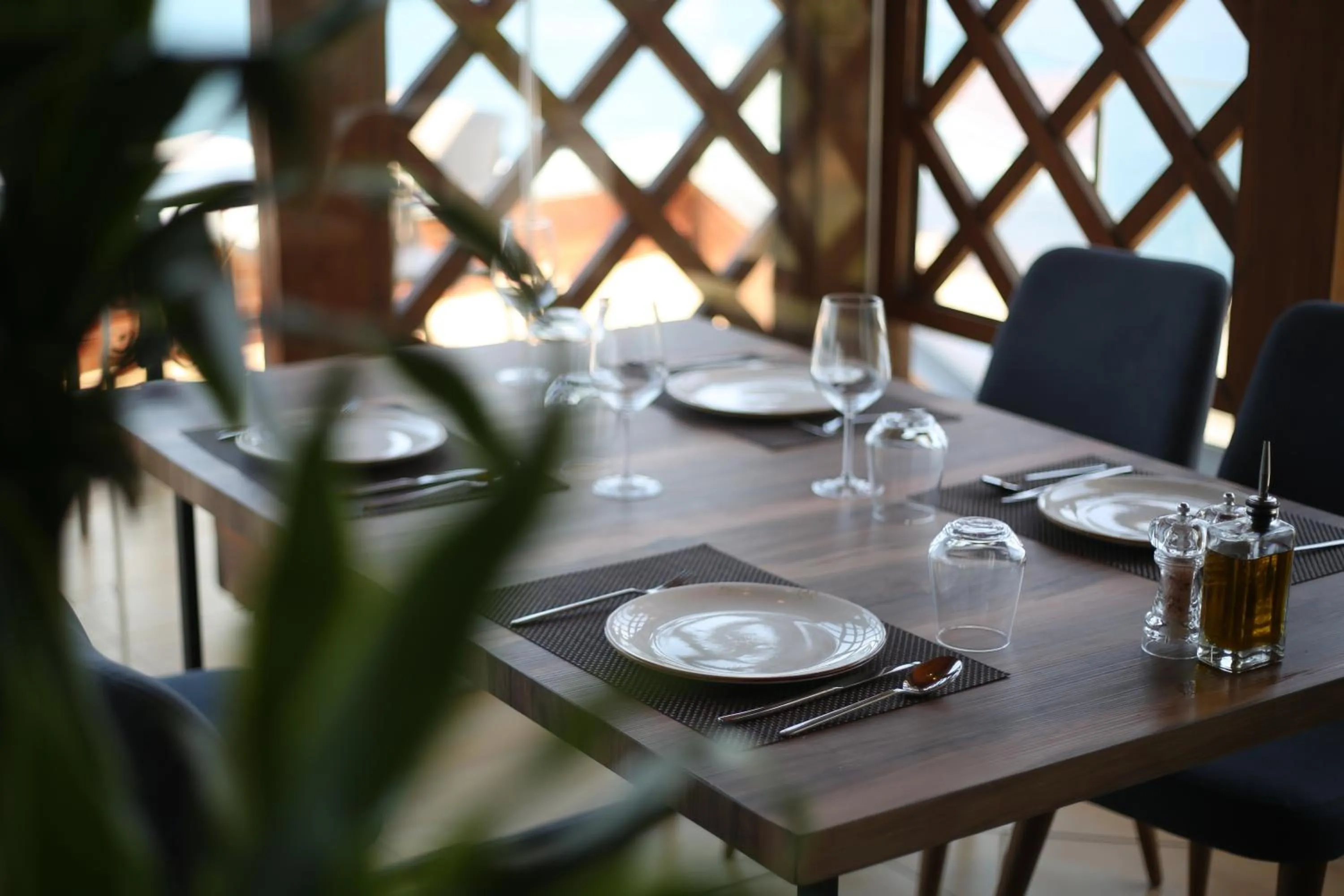 Food and drinks in Aliko Hotel