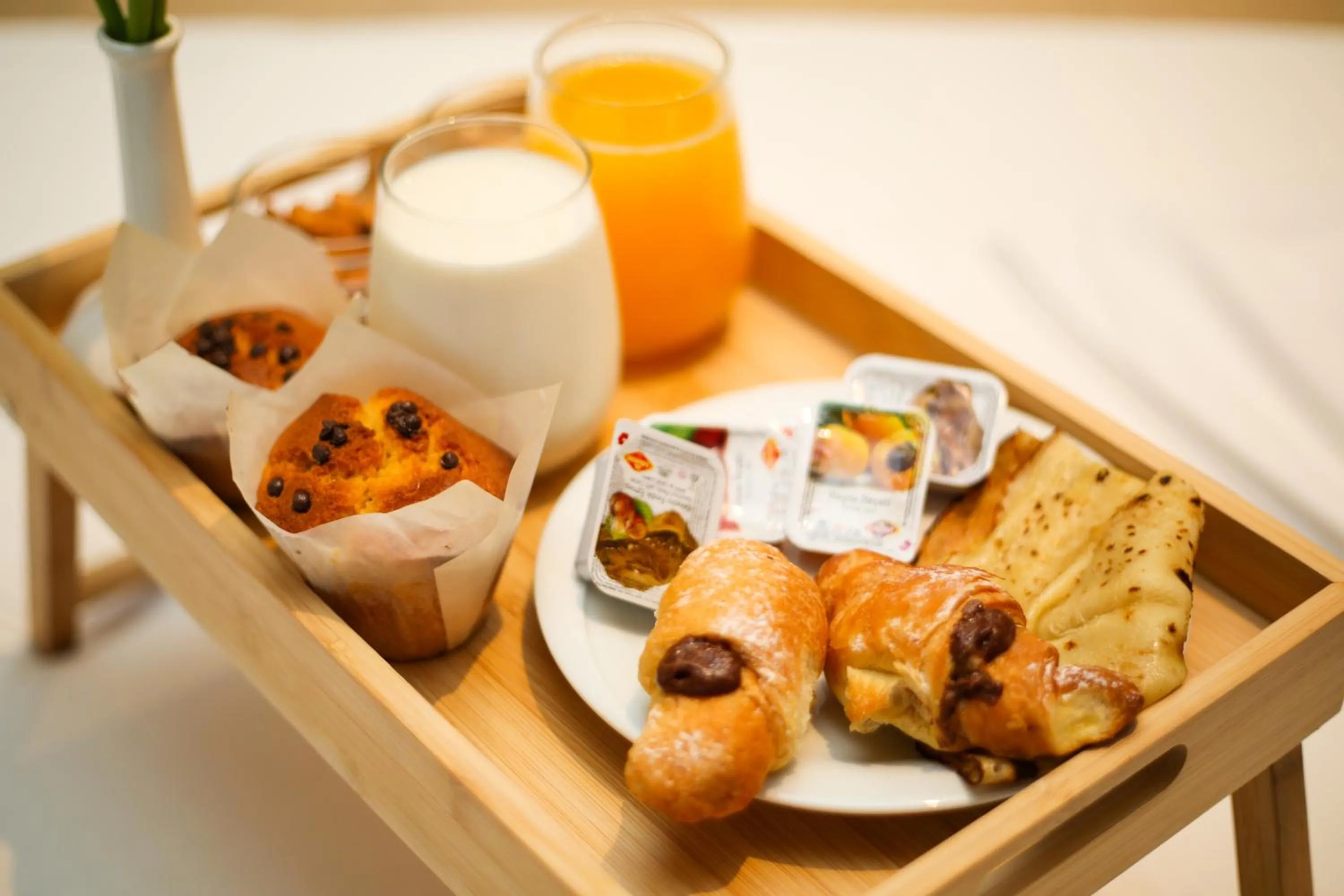 Food and drinks in Aliko Hotel