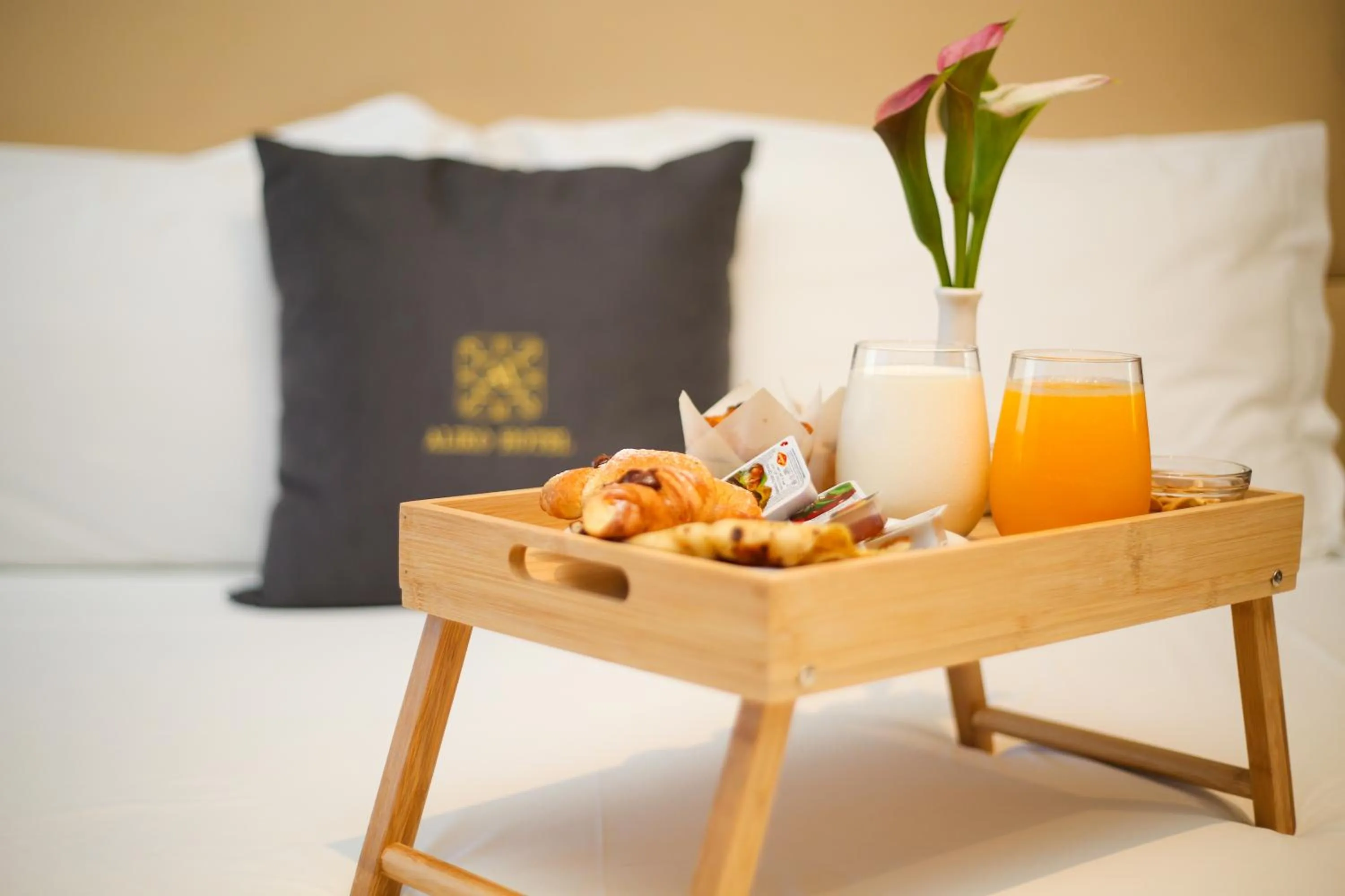 Food and drinks in Aliko Hotel