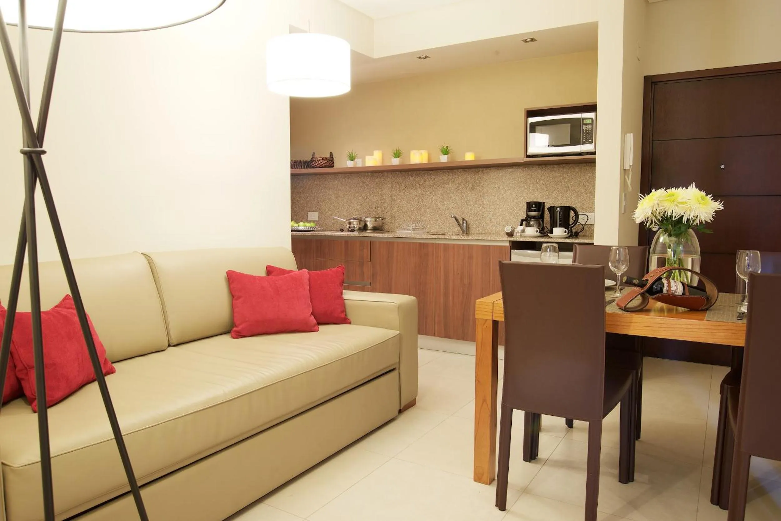 Photo of the whole room in Byblos Palermo Soho