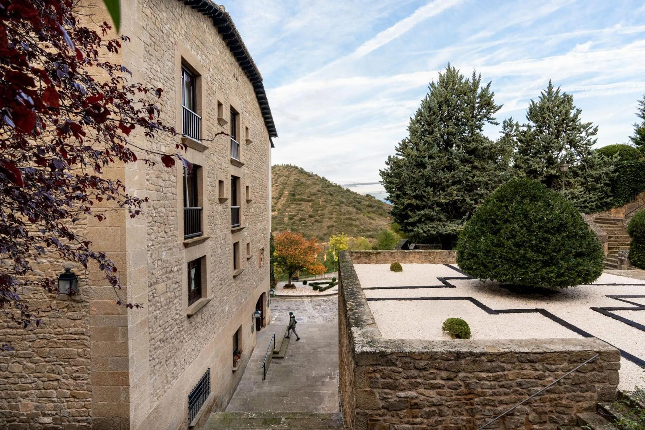 Property building in Parador de Sos del Rey Católico