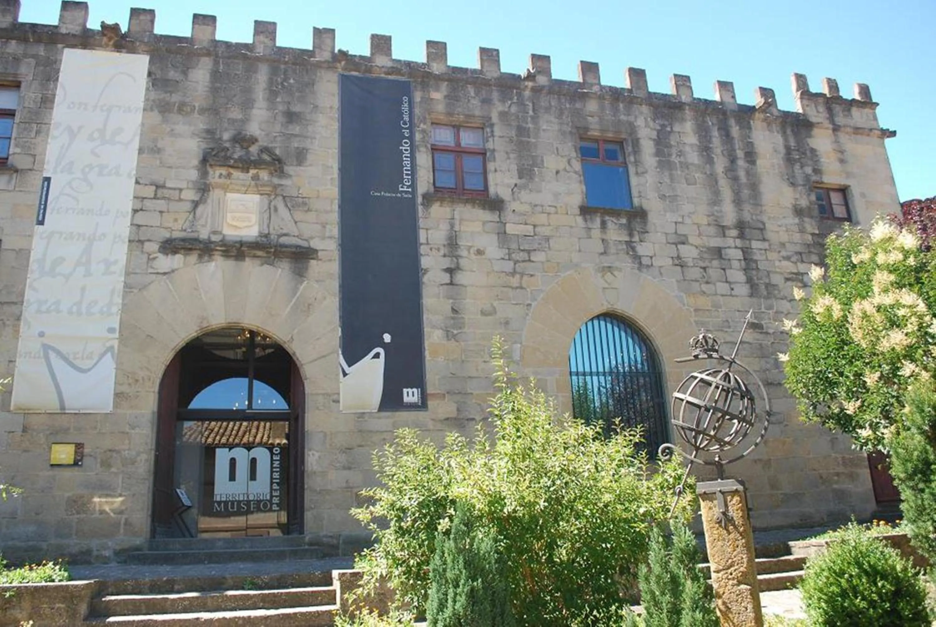 Nearby landmark in Parador de Sos del Rey Católico