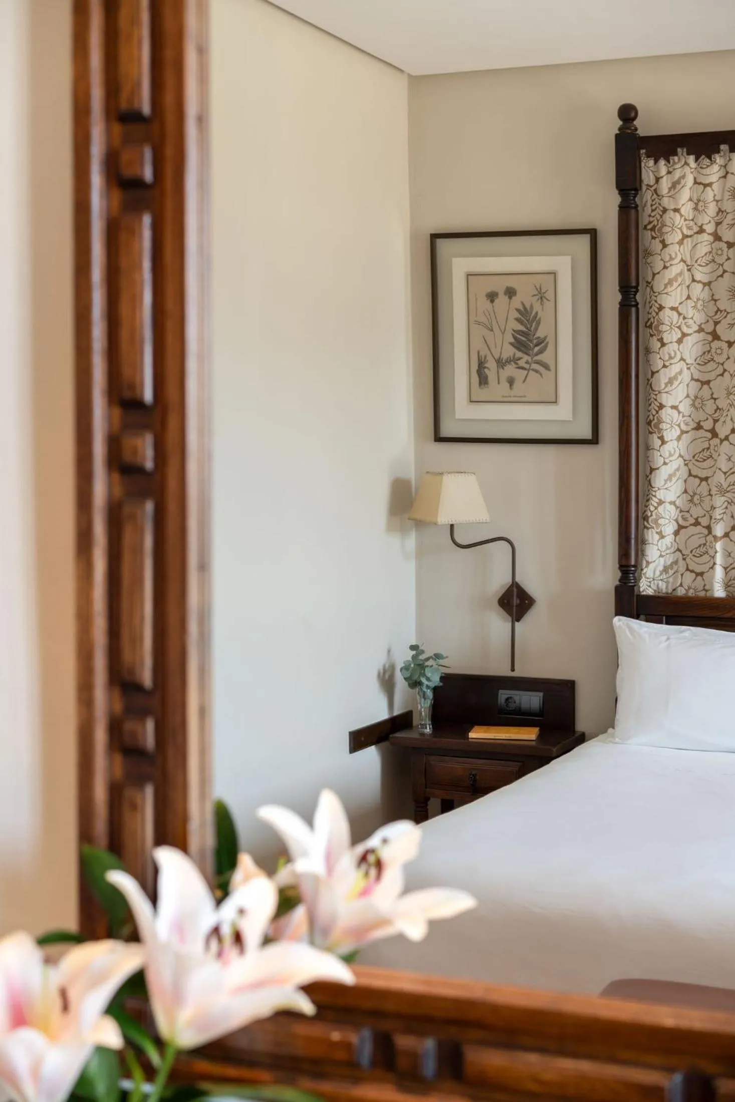 Decorative detail, Bed in Parador de Sos del Rey Católico