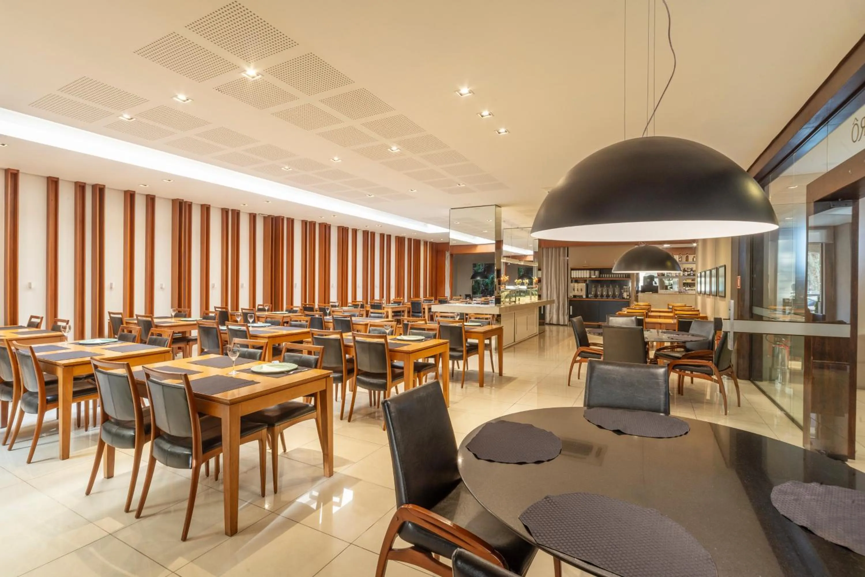 Restaurant/places to eat in Hotel Laghetto Villa Moura