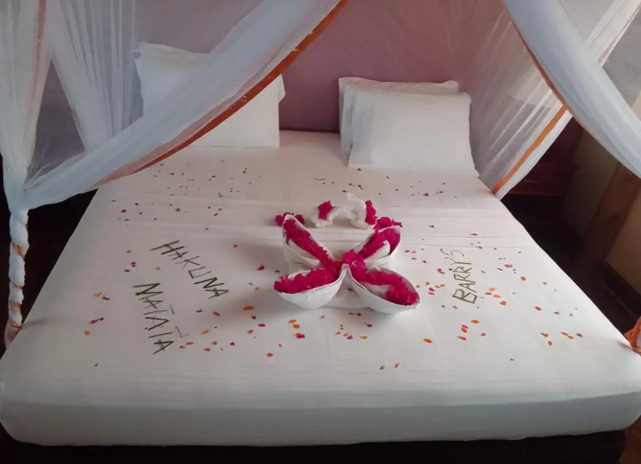 Bedroom, Bed in Barry's Beach Resort