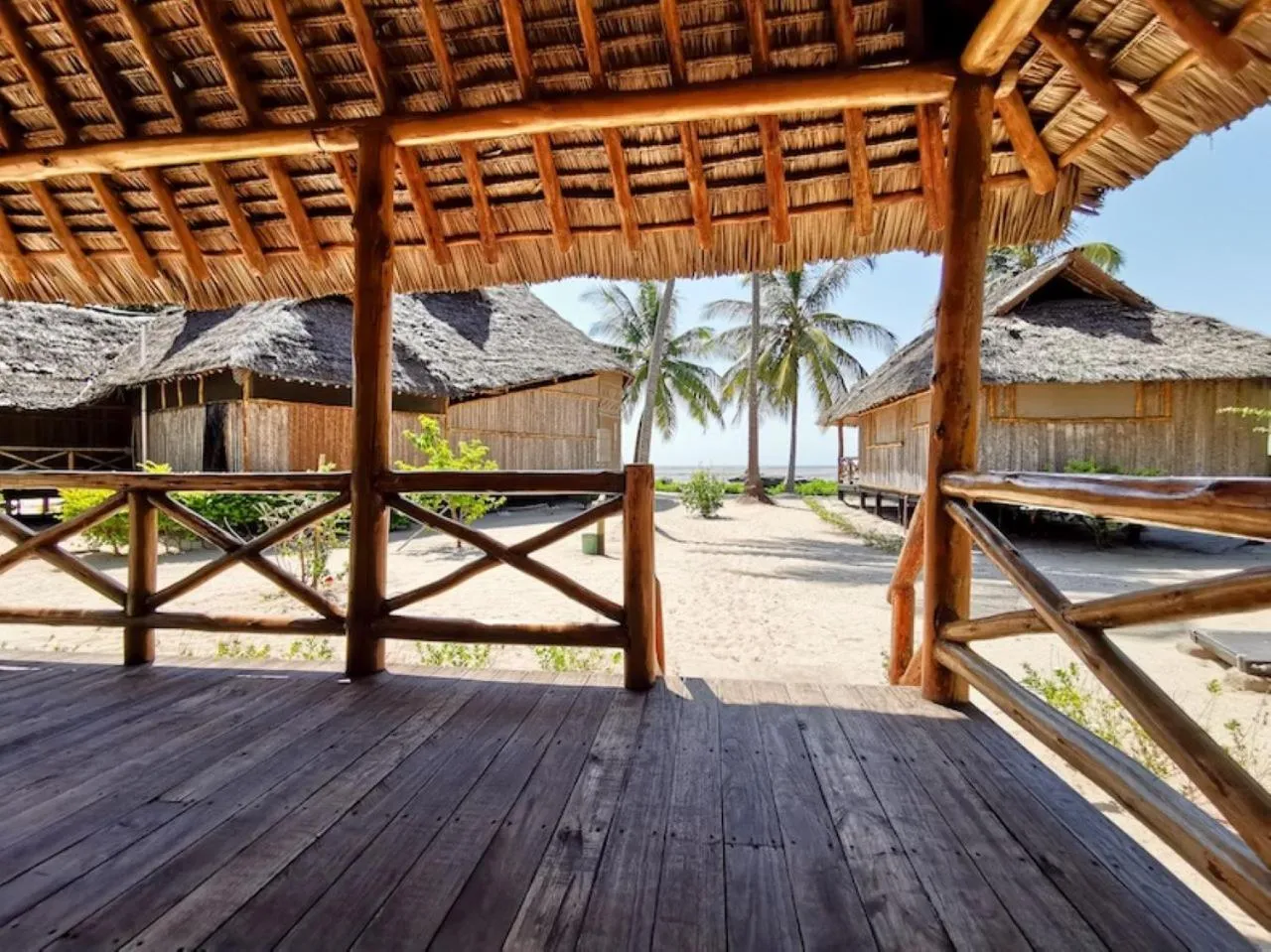 Property building in Barry's Beach Resort