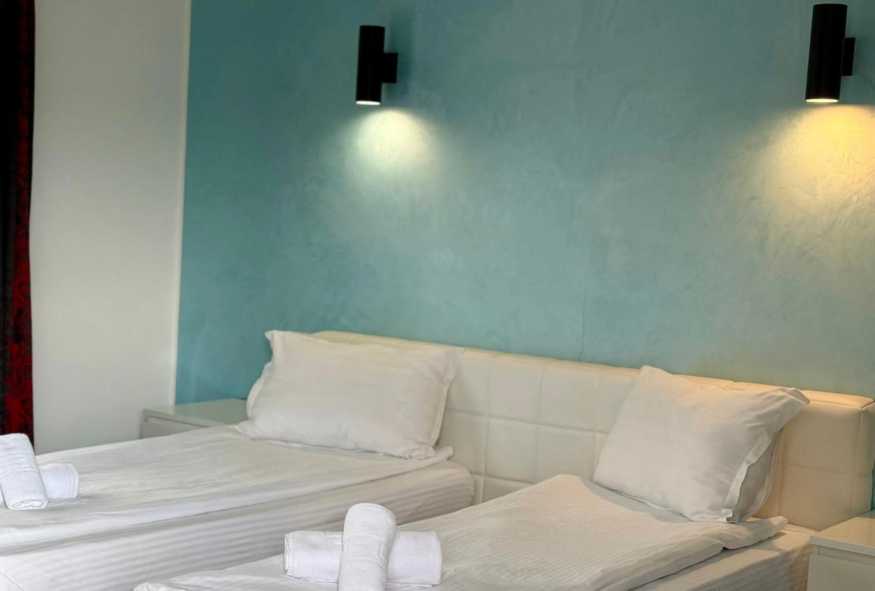 Bed in Rodizio Hill Resort