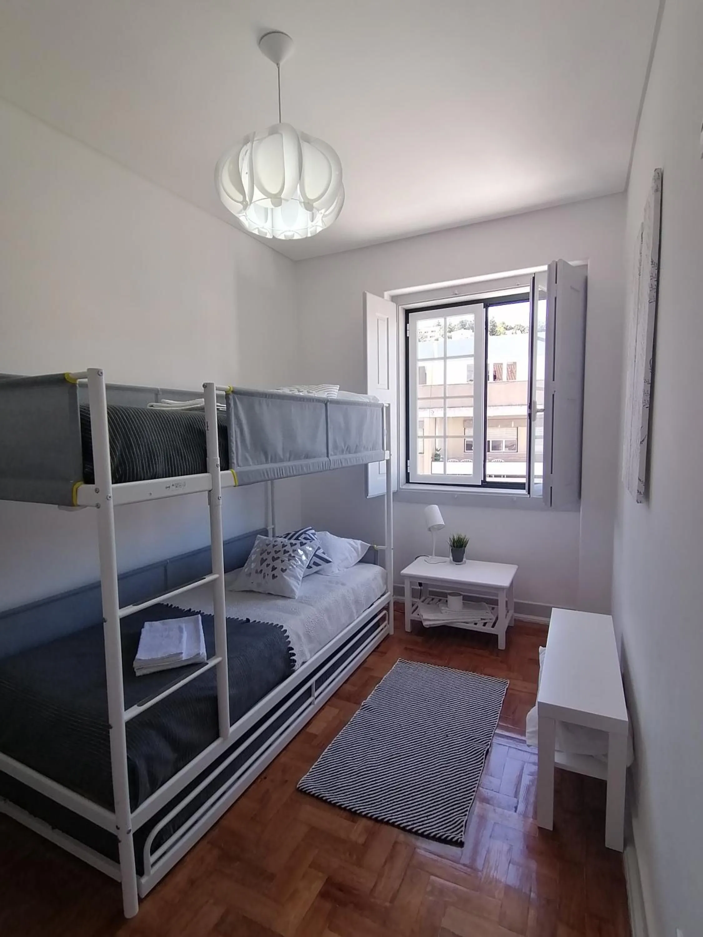 Photo of the whole room, Bed in Hostel Rossio Alcobaça