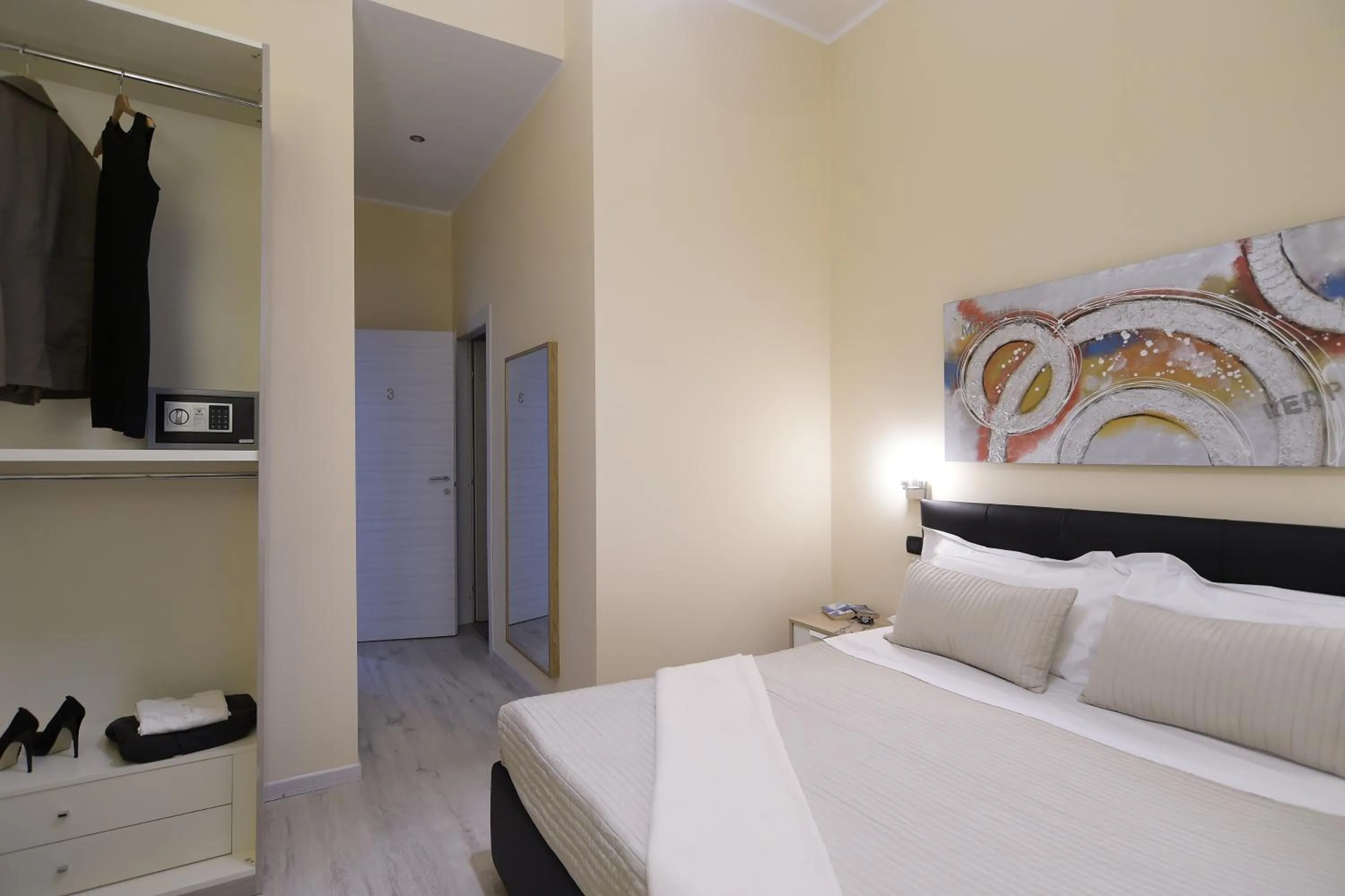 Bedroom, Bed in Town House 57