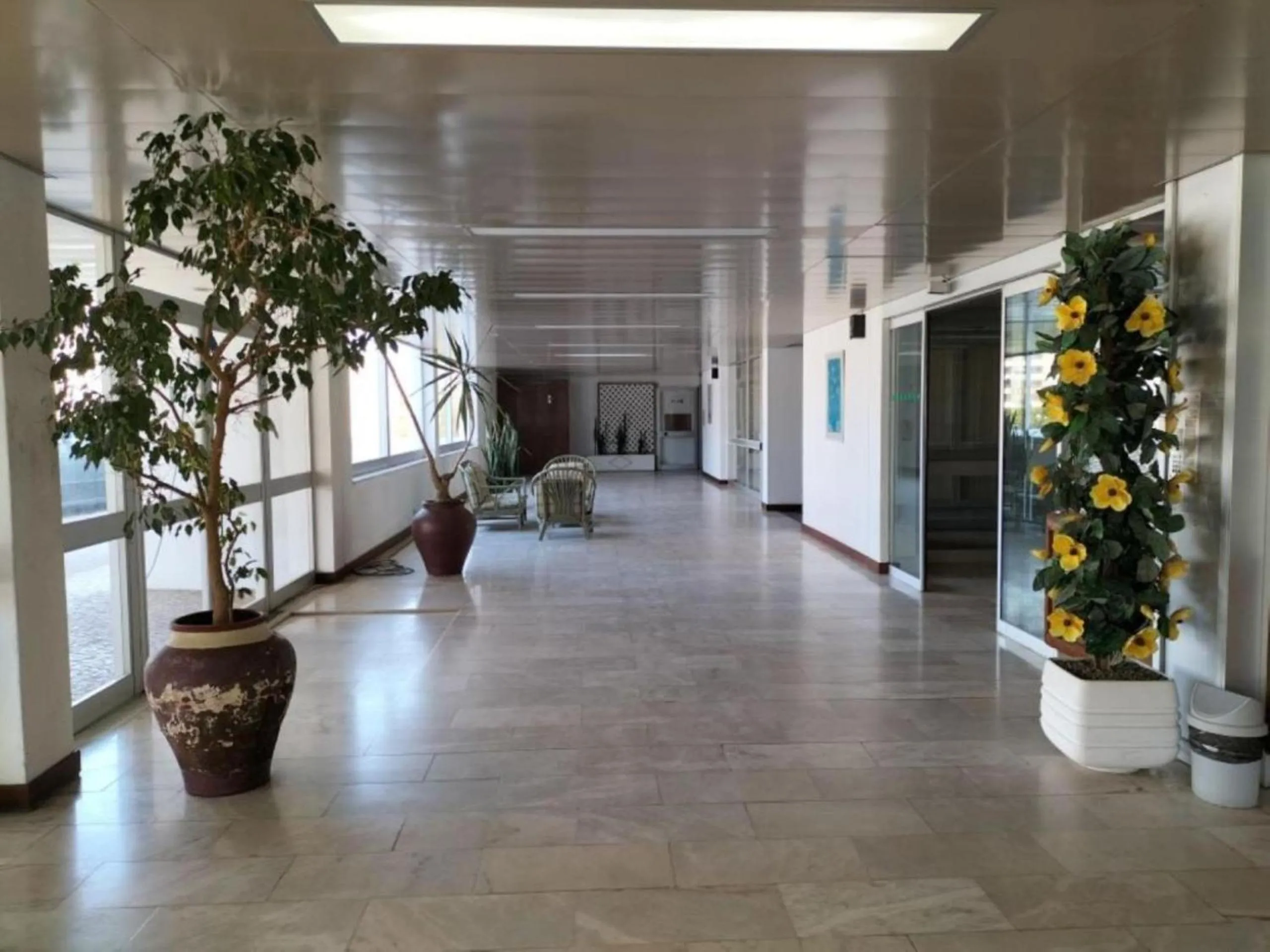 Lobby or reception in Torre Verde Balcony&Pool View Flat