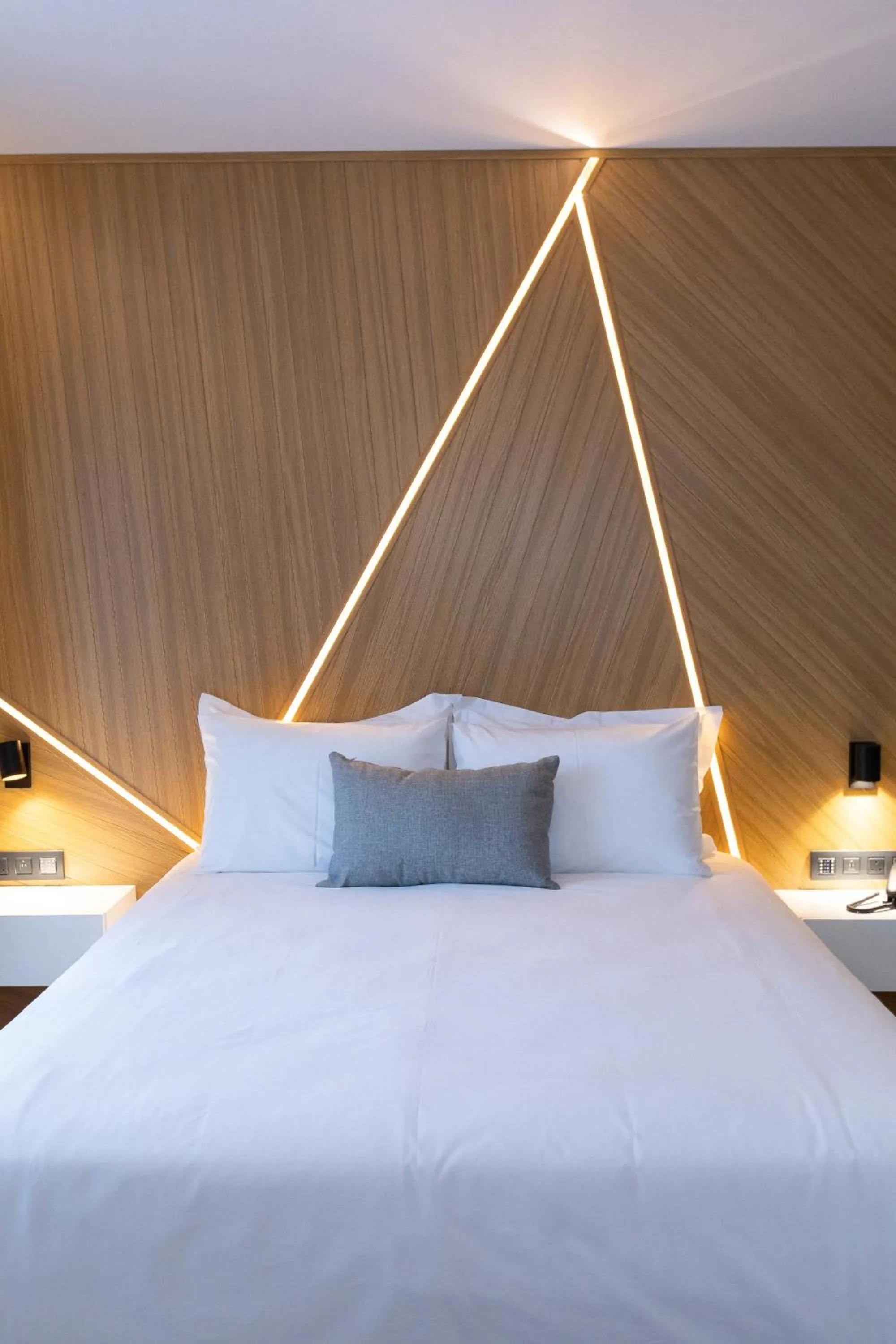 Bed in Old Port Hotel