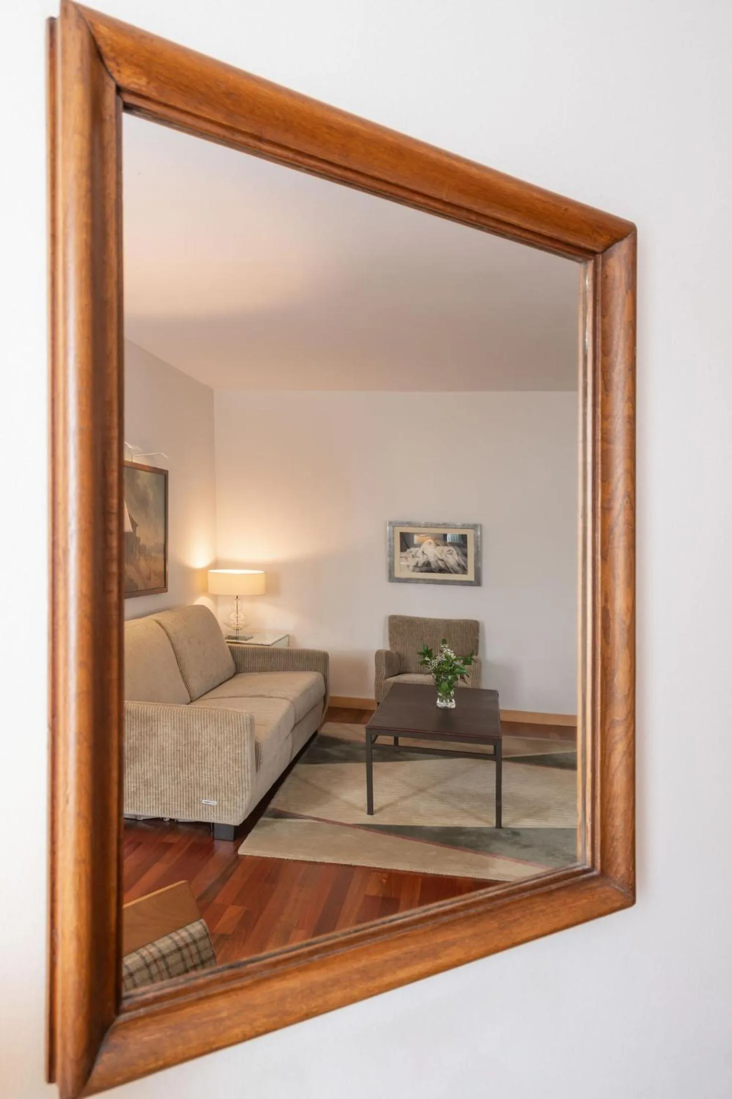 Photo of the whole room in Parador de Villafranca del Bierzo