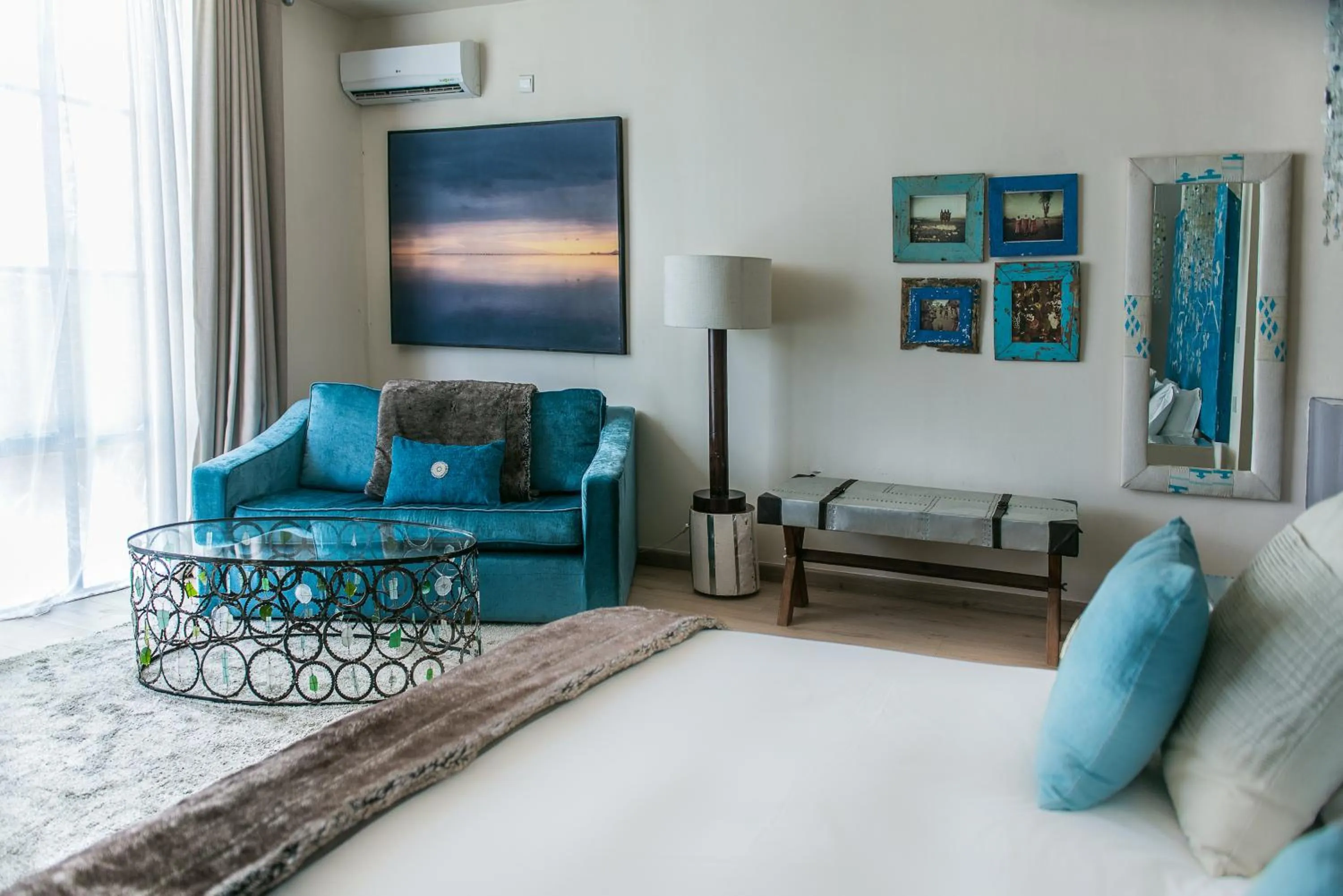 Bed in Latitude 15 Degrees