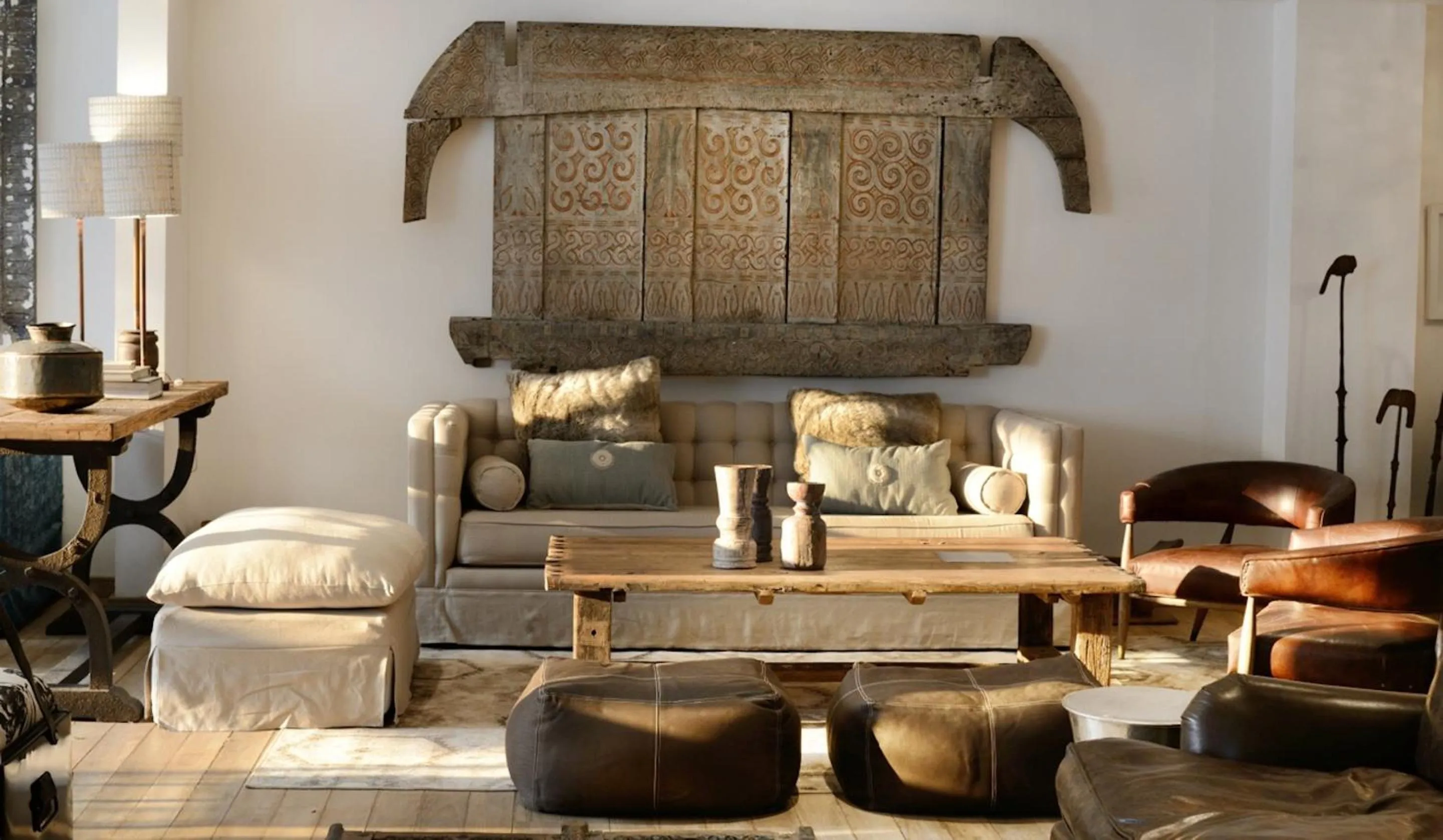 Lounge or bar in Latitude 15 Degrees