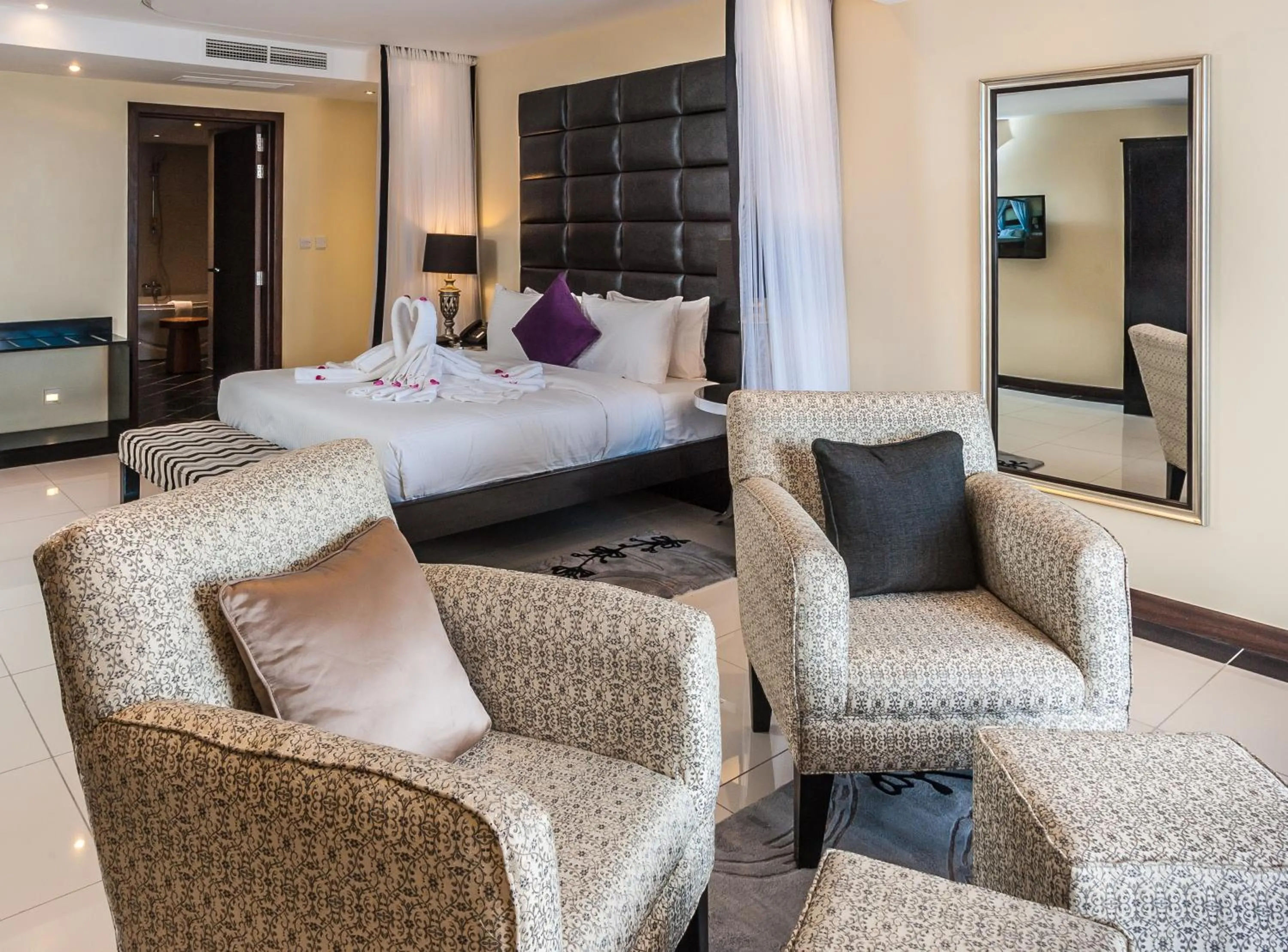 Photo of the whole room, Bed in Acacia Premier Hotel