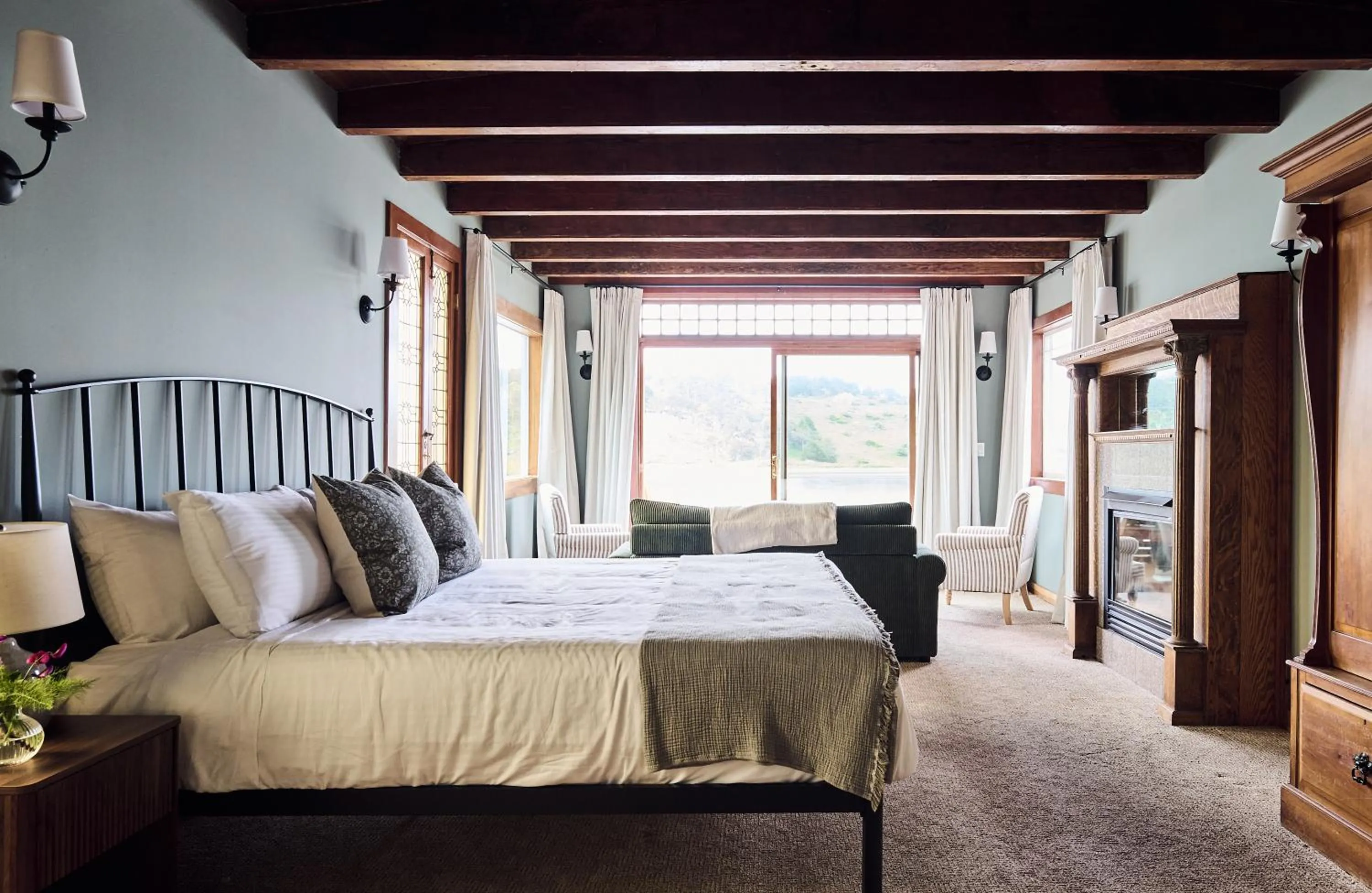 Bed in Madeira House
