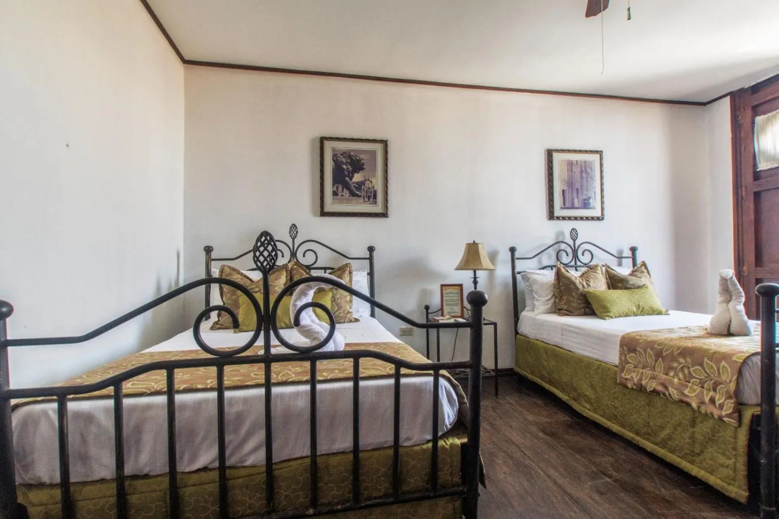 Bed in Hotel Los Balcones Leon