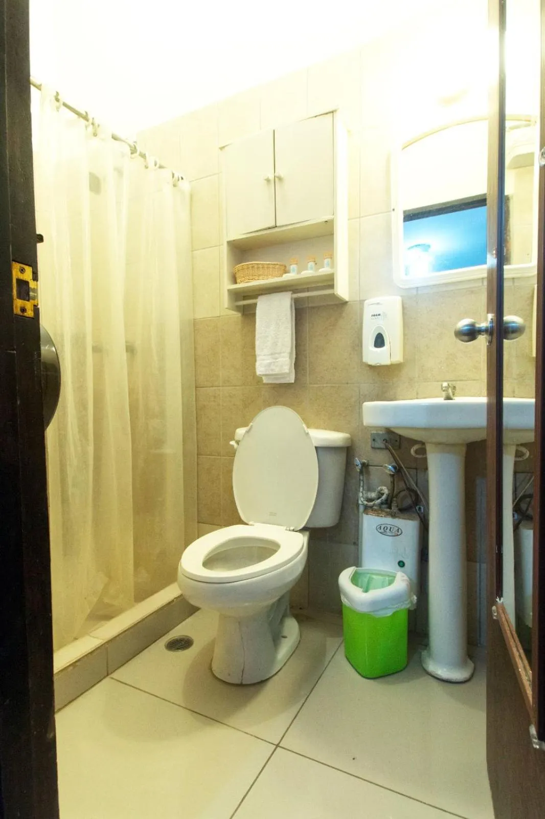 Bathroom in Hotel Los Balcones Leon