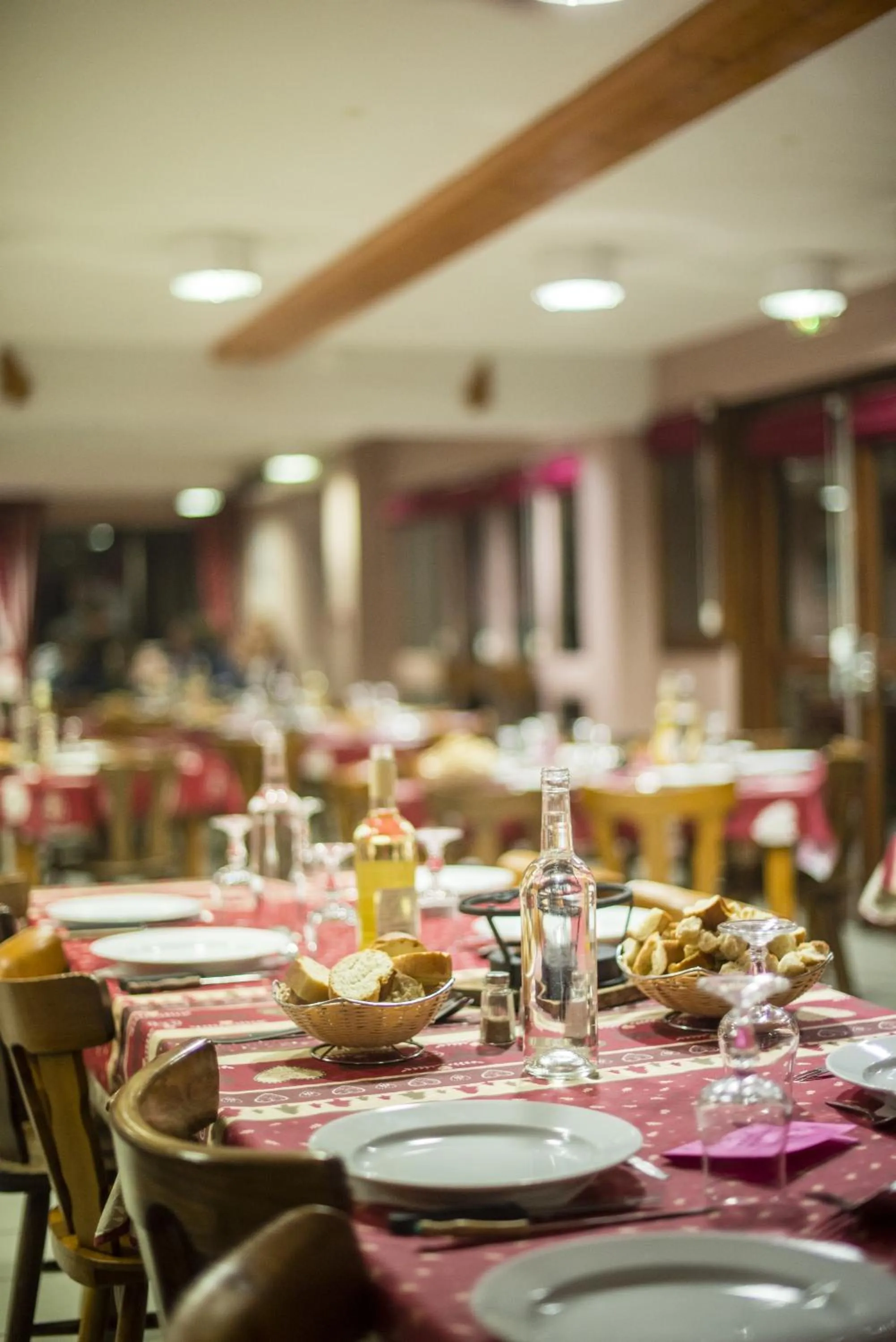 Restaurant/places to eat in ULVF Les Essertets