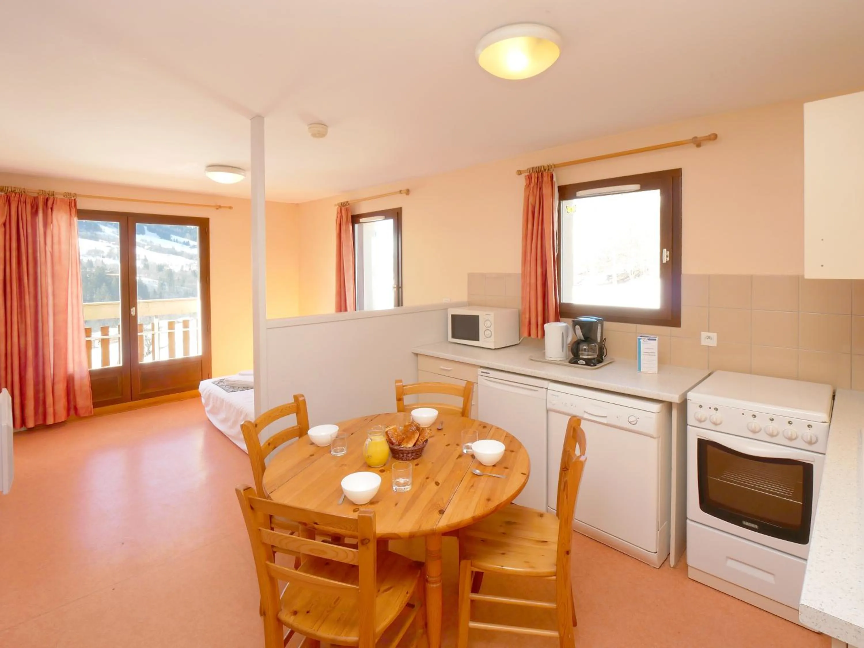 Kitchen or kitchenette in ULVF Les Essertets