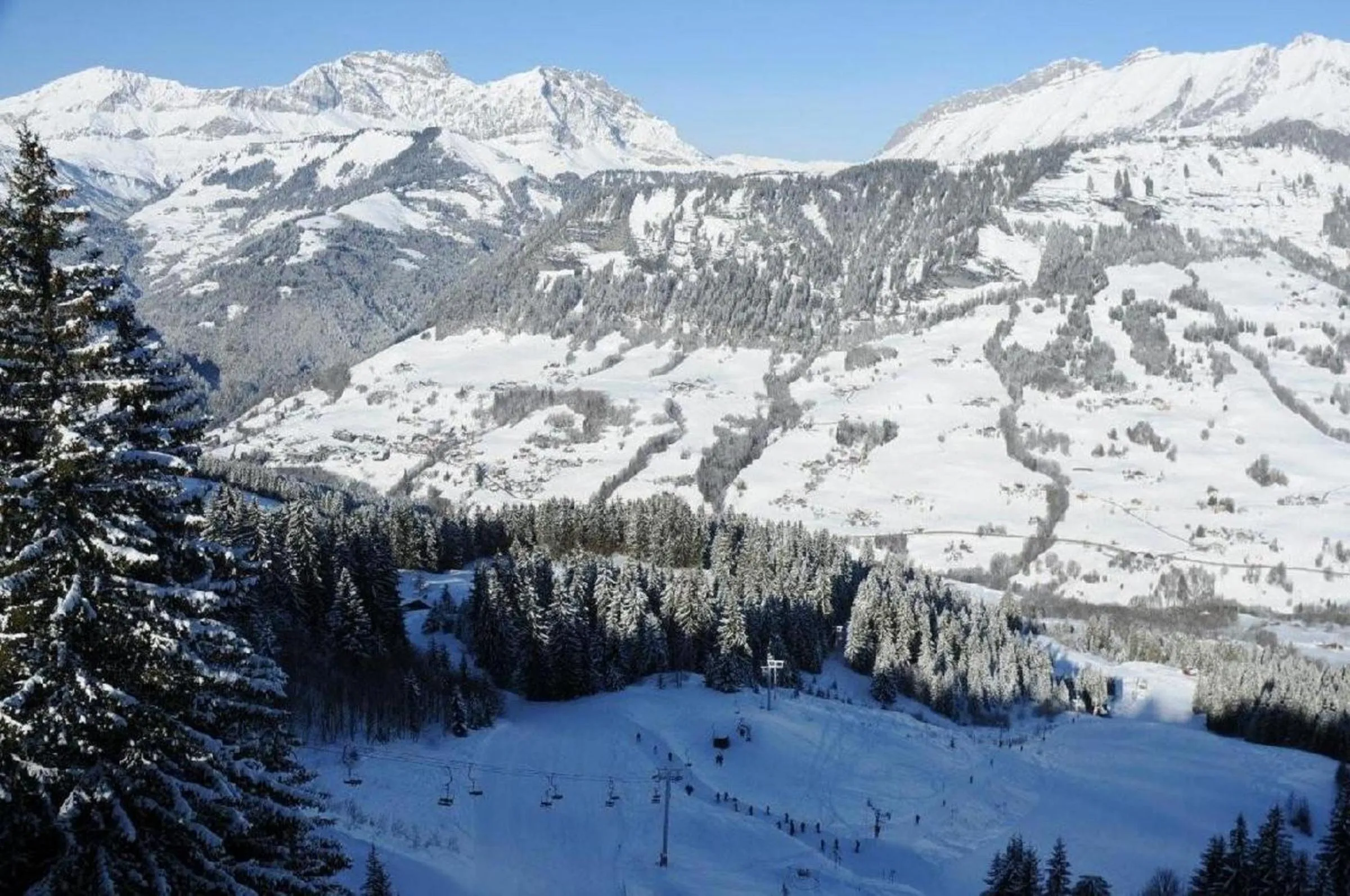 Winter in ULVF Les Essertets