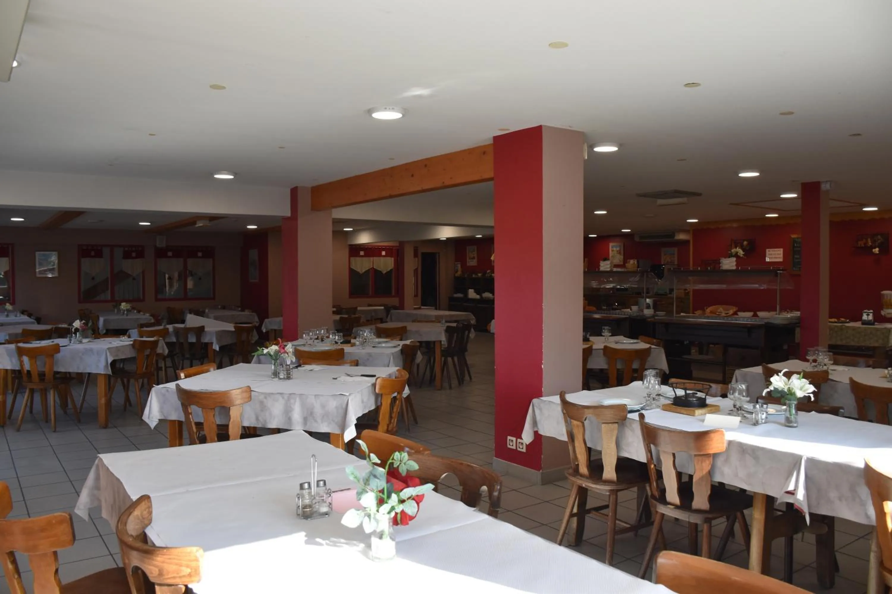 Restaurant/places to eat in ULVF Les Essertets