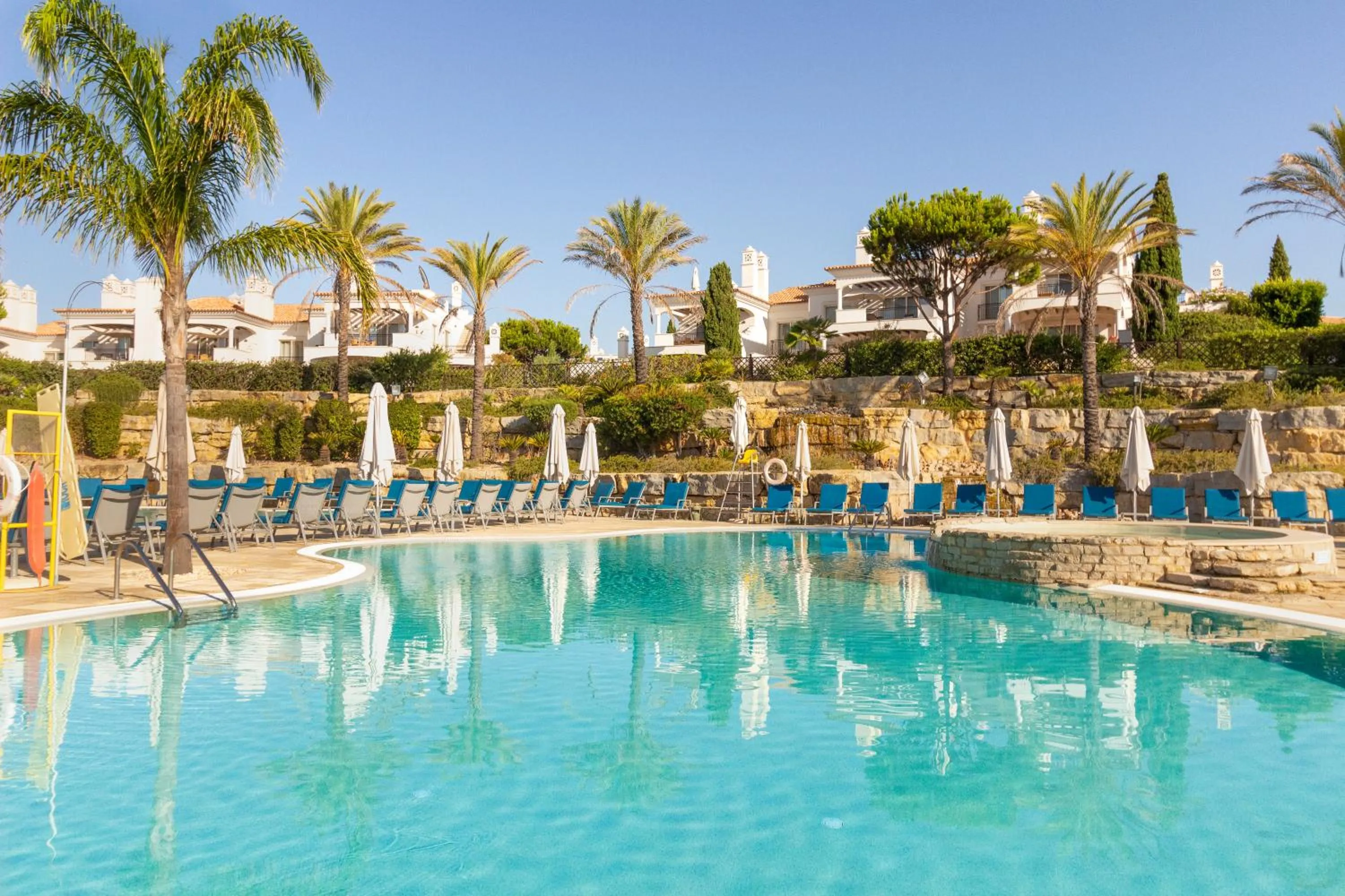 Swimming pool in Dunas Douradas Beach Club