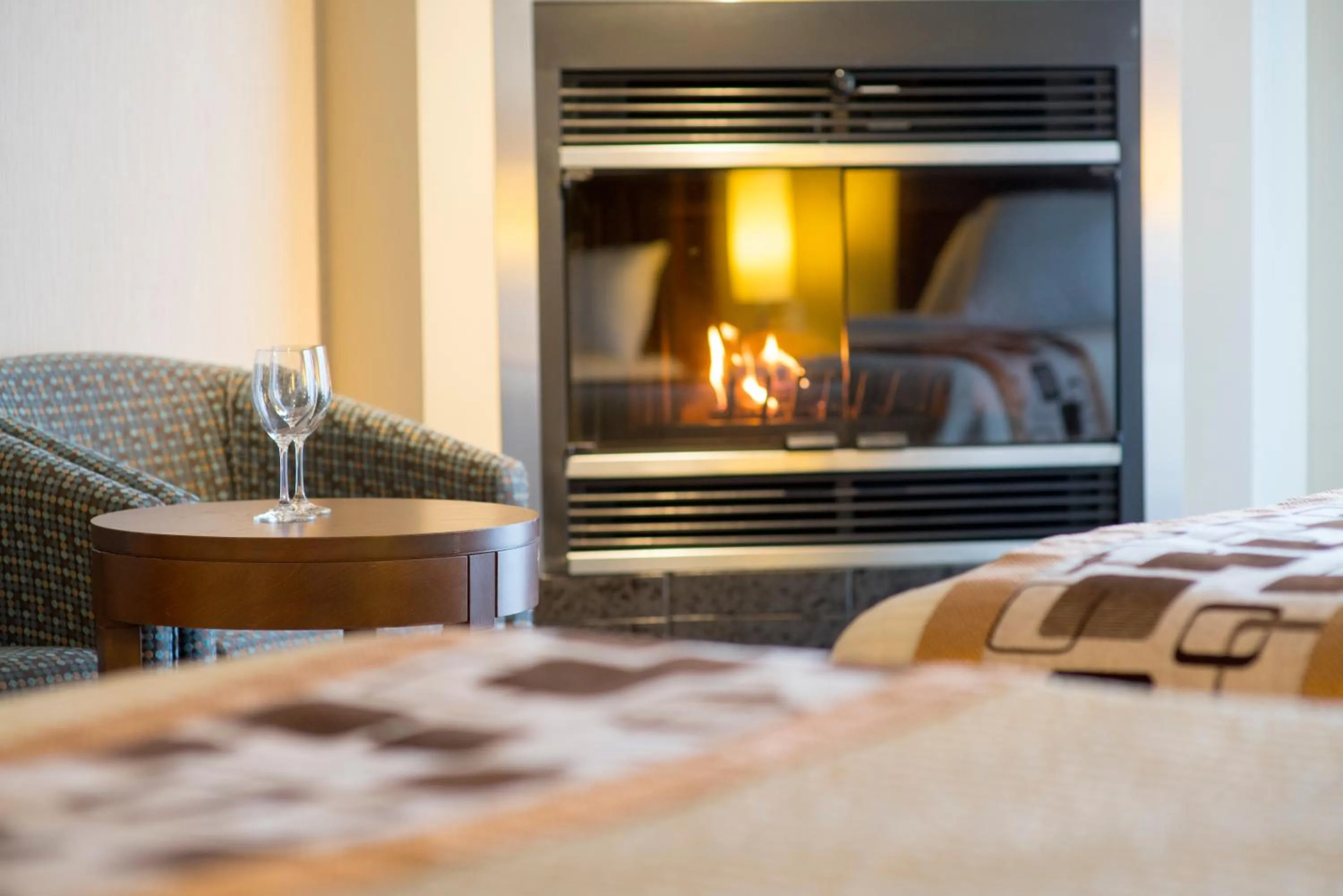 Bed in Excelsior Hôtel Spa Sainte-Adèle