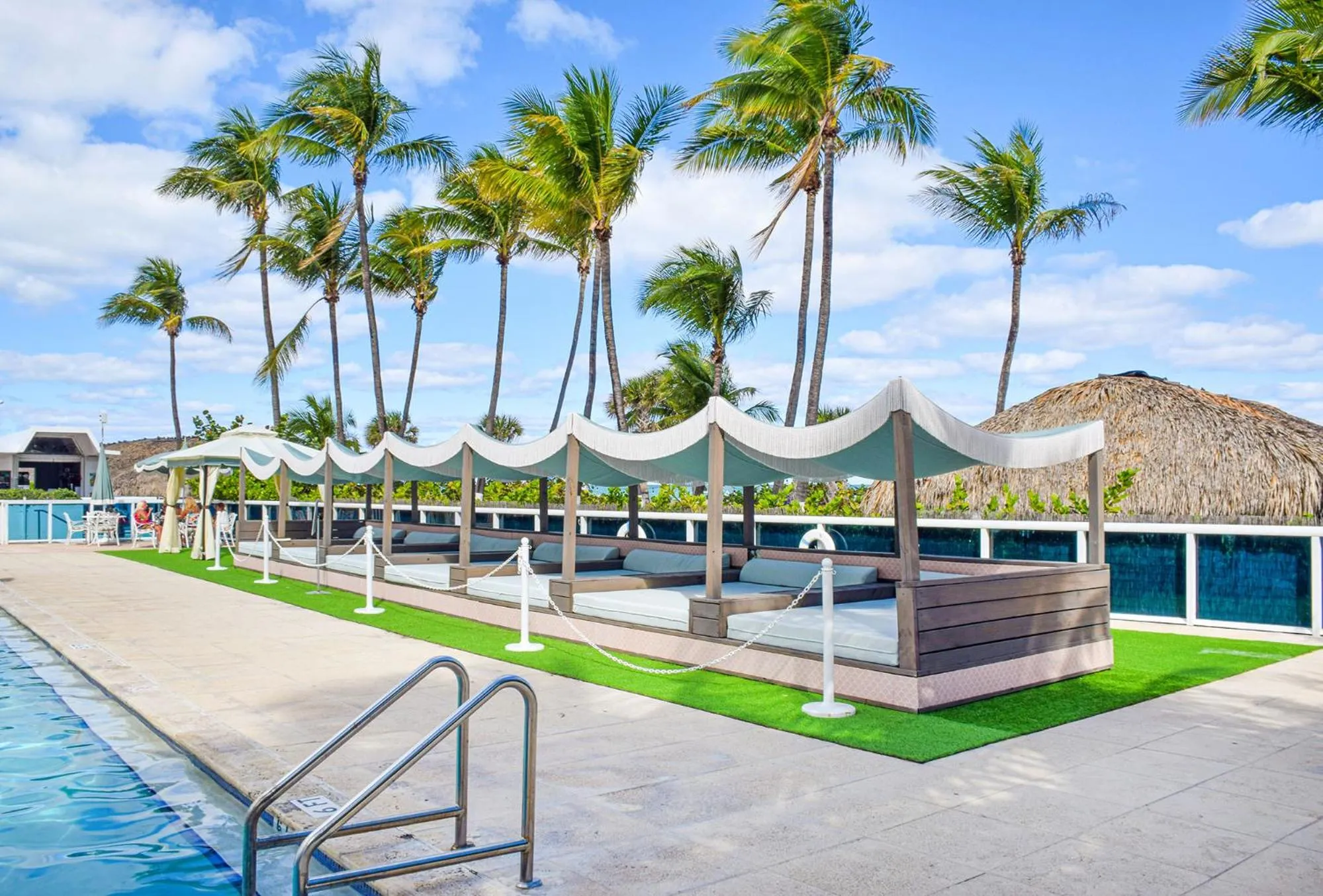 Area and facilities in Seacoast Suites on Miami Beach