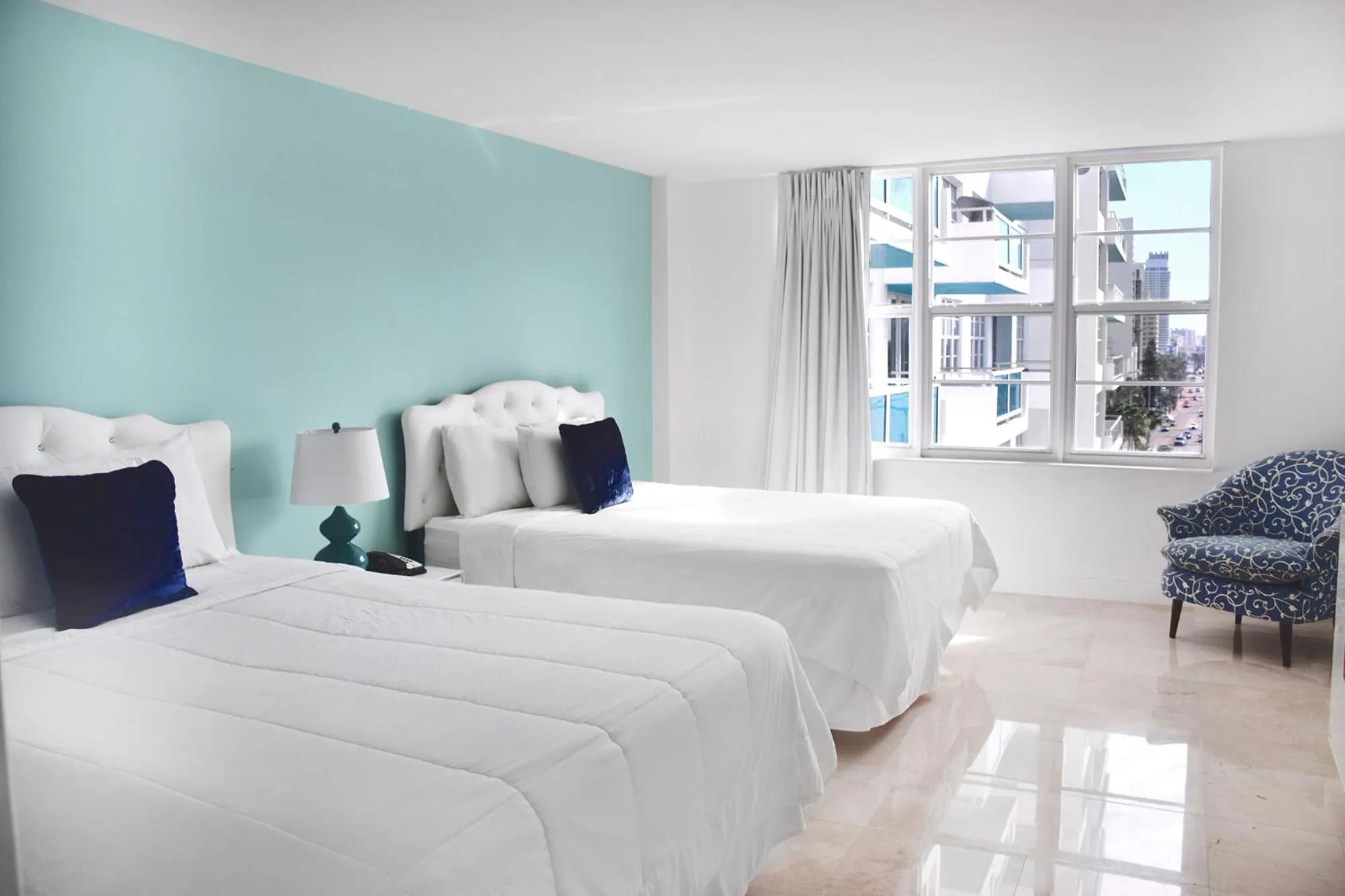 Bedroom, Bed in Seacoast Suites on Miami Beach