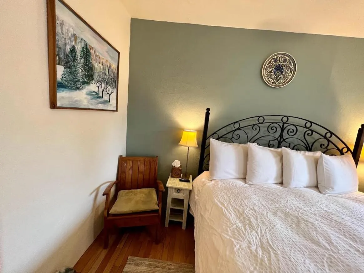 Bed in Santa Fe Bed & Breakfast