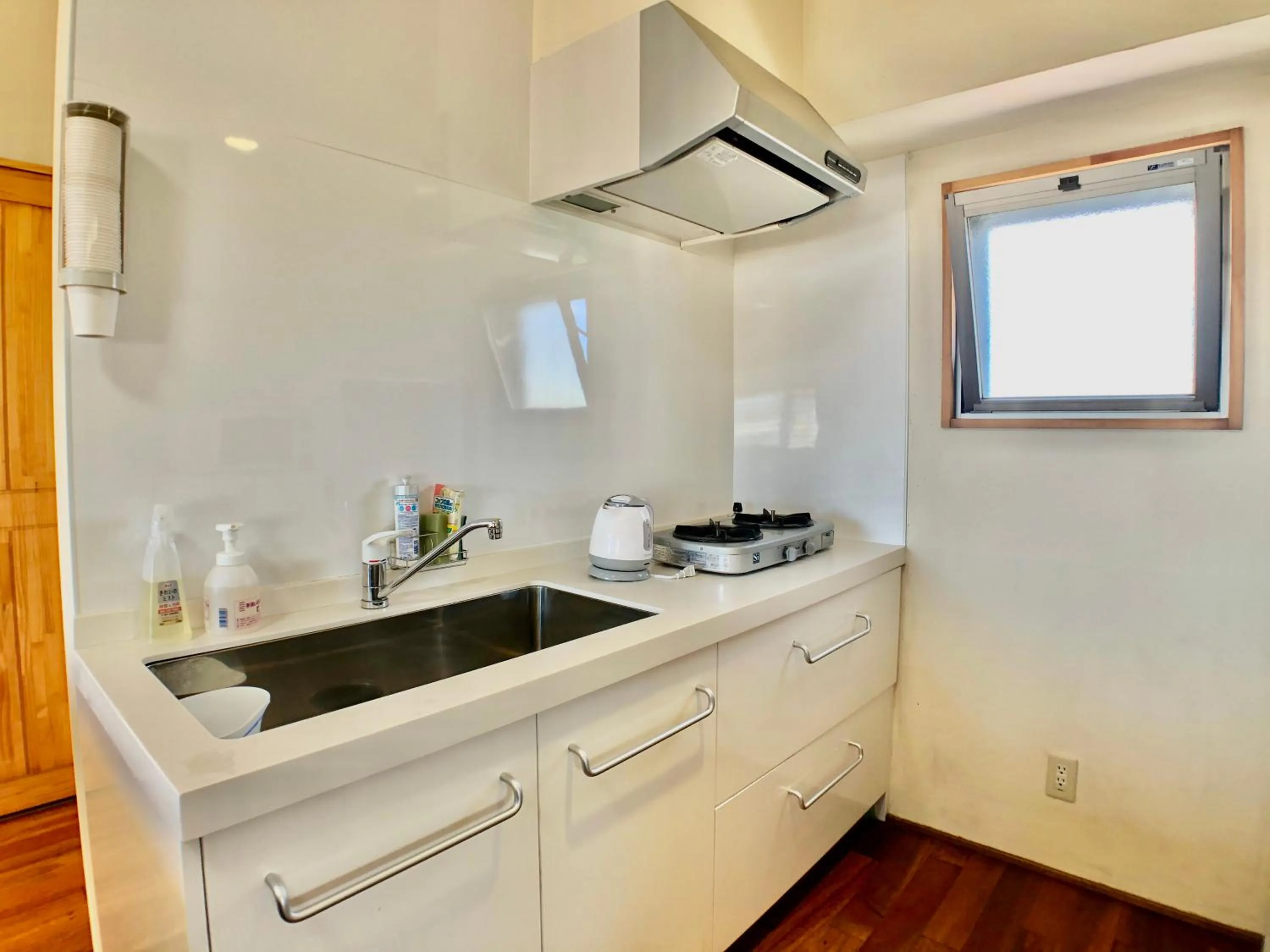 Kitchen or kitchenette in robcondロブコンド