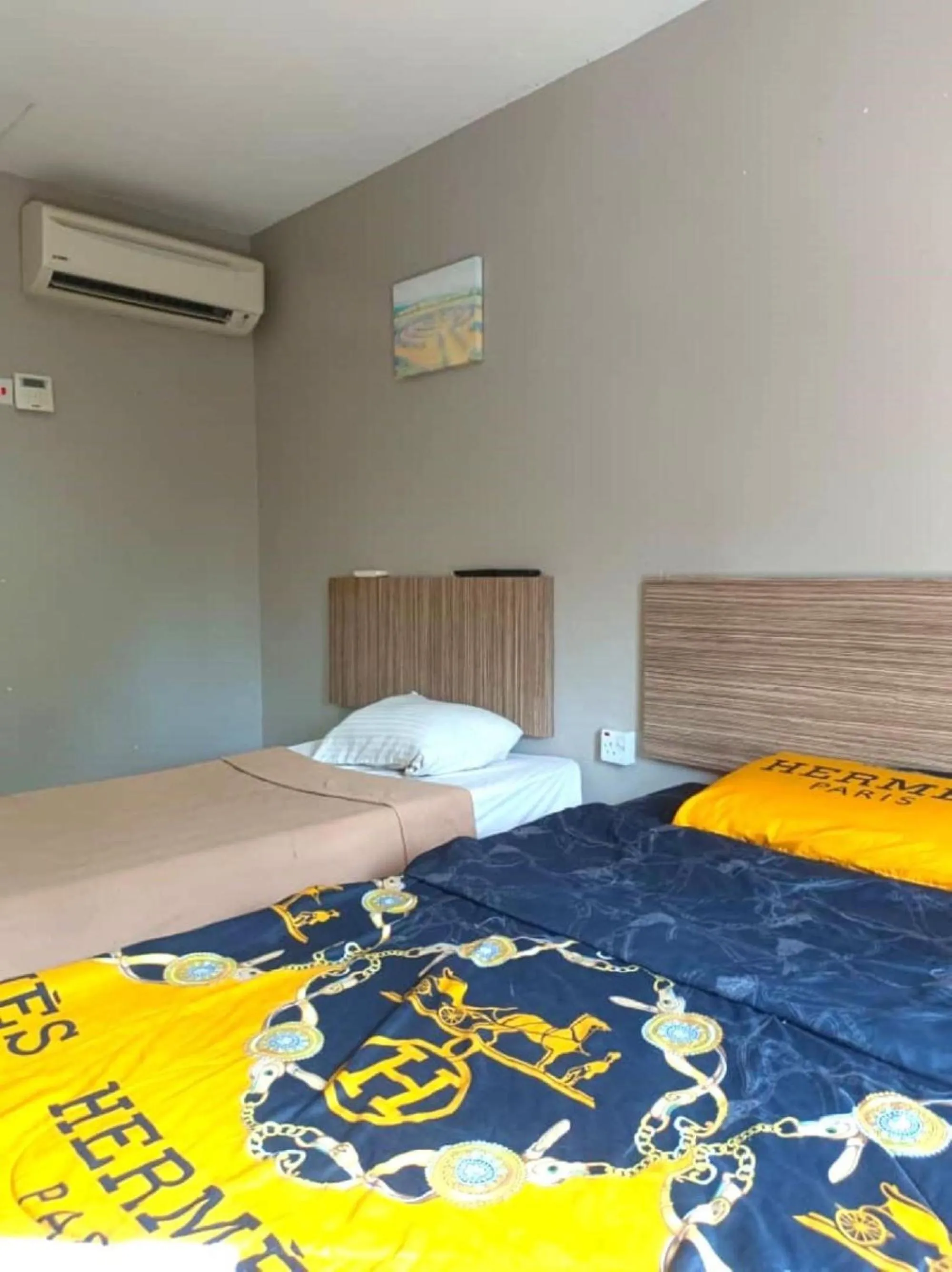 Bed in KL2F Empire Hotel & Apartment