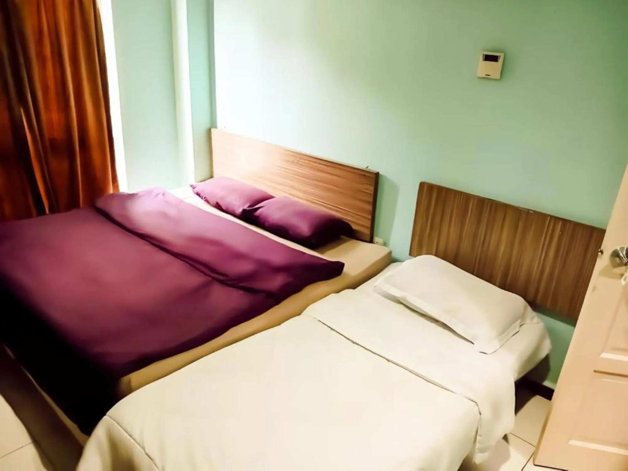 Bed in KL2F Empire Hotel & Apartment