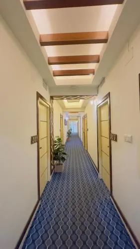 Hotel Grand Circle Inn